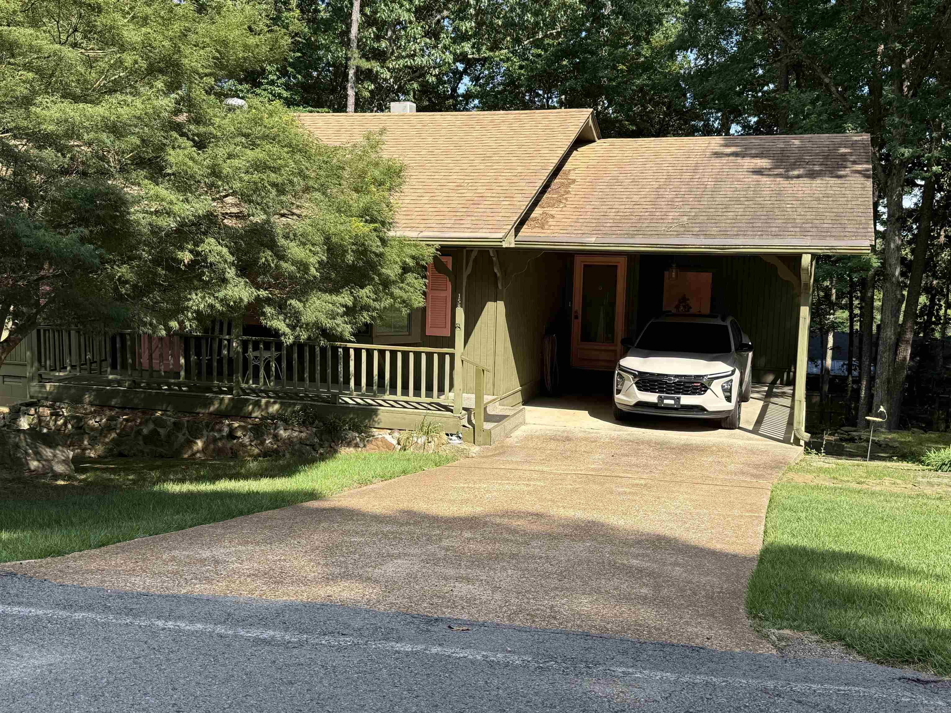 CHELSEA GLADE - Residential