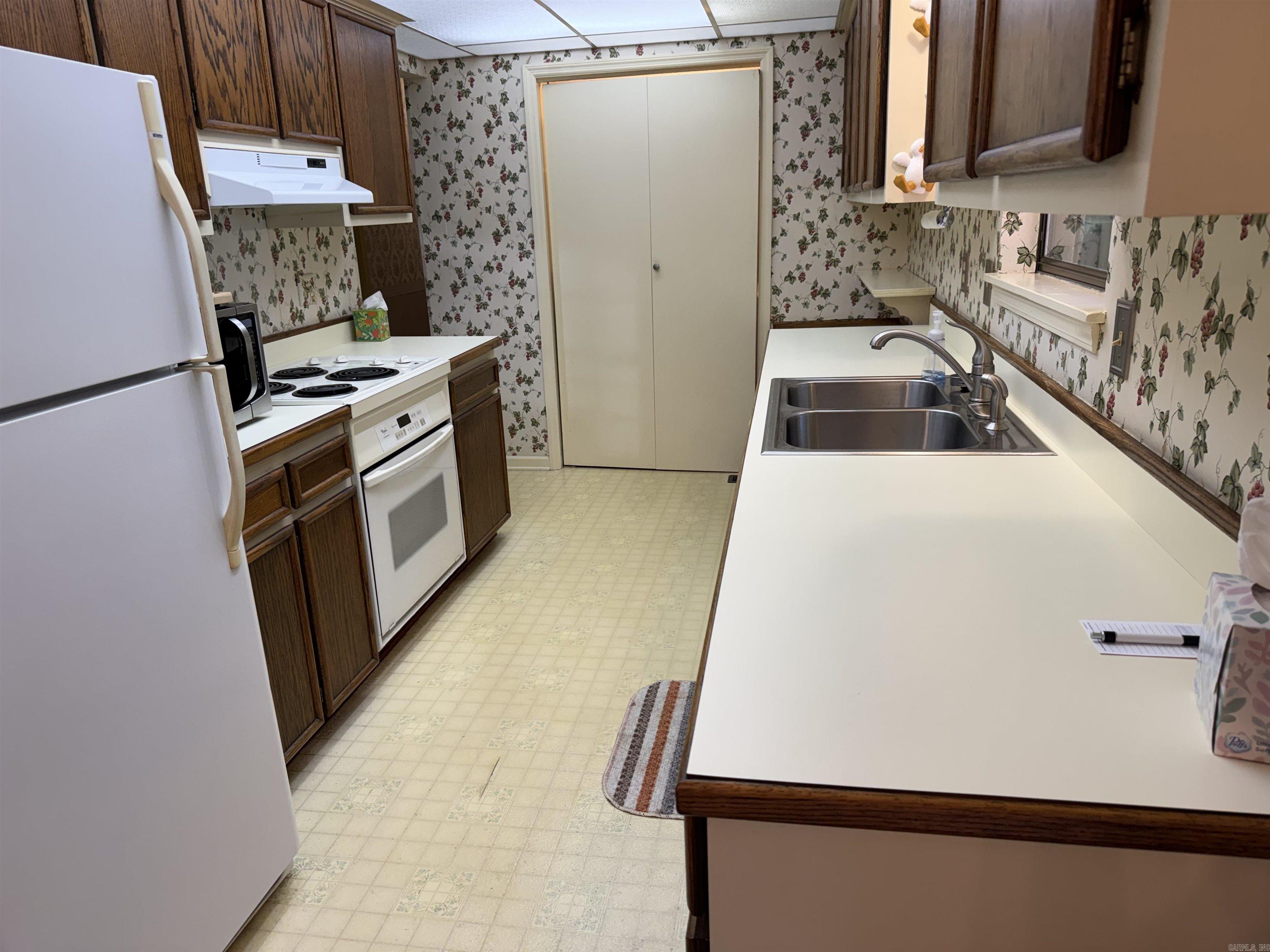 CHELSEA GLADE - Residential