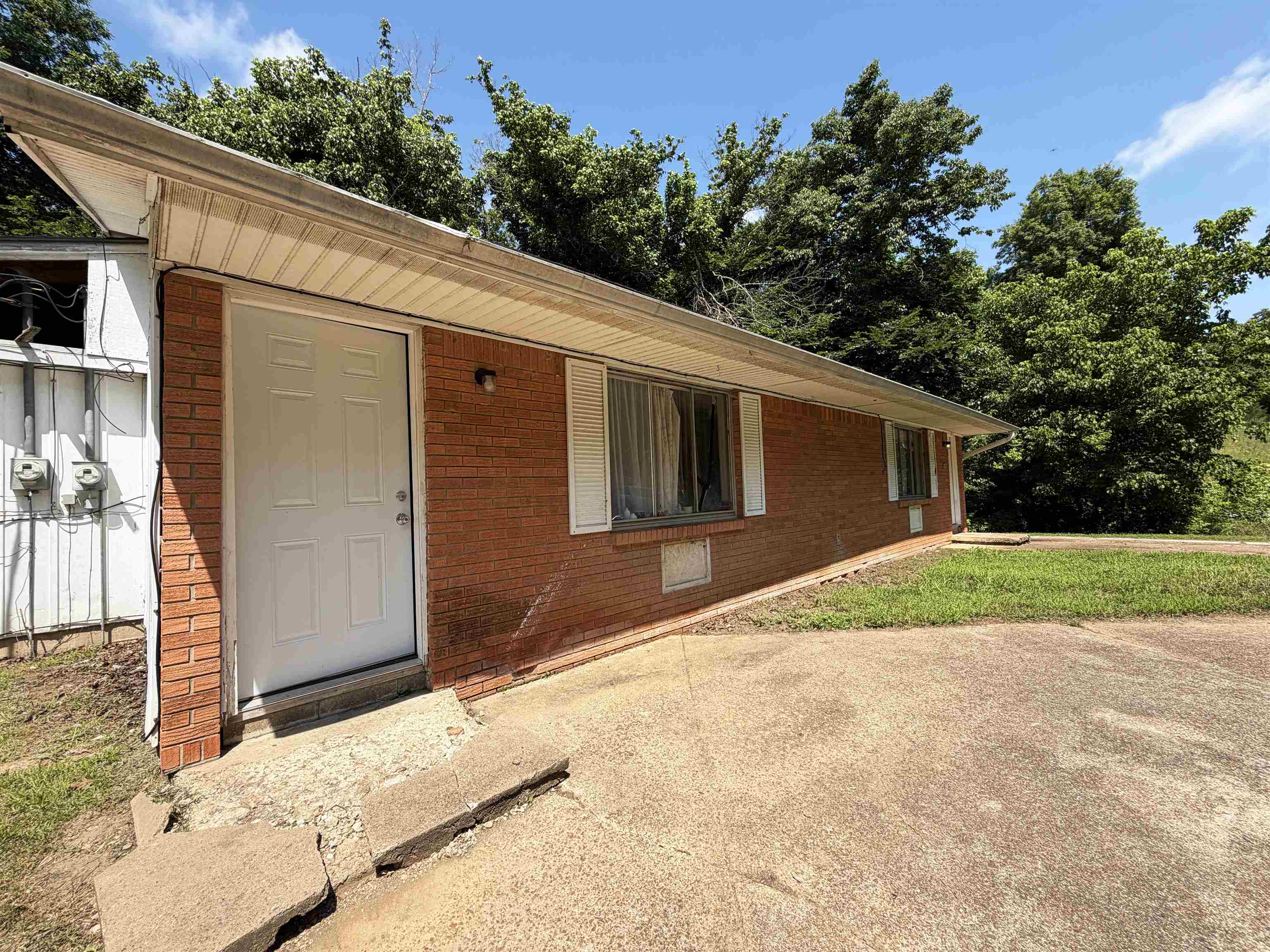 PIONEER PARK - Residential