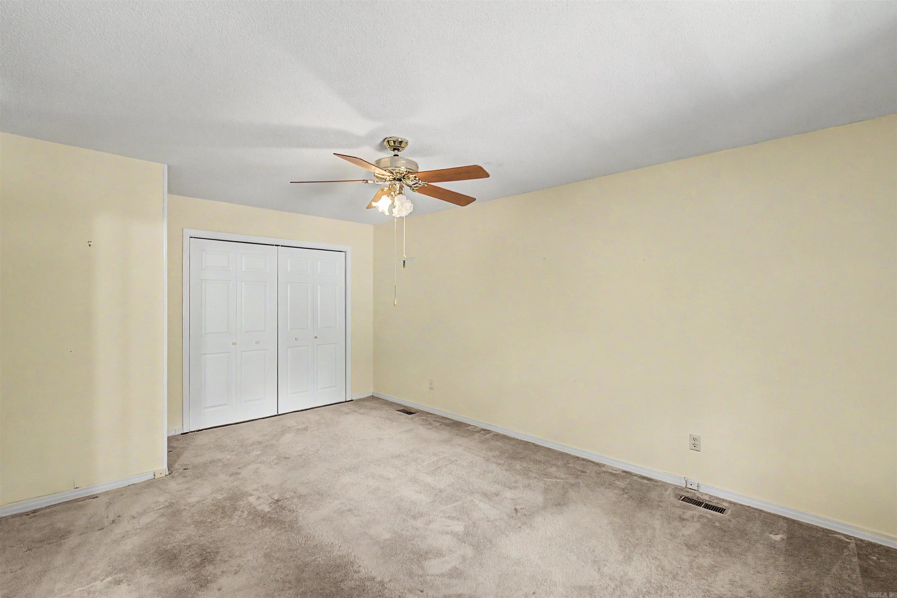 OTTER CREEK COMMUNITY - Residential