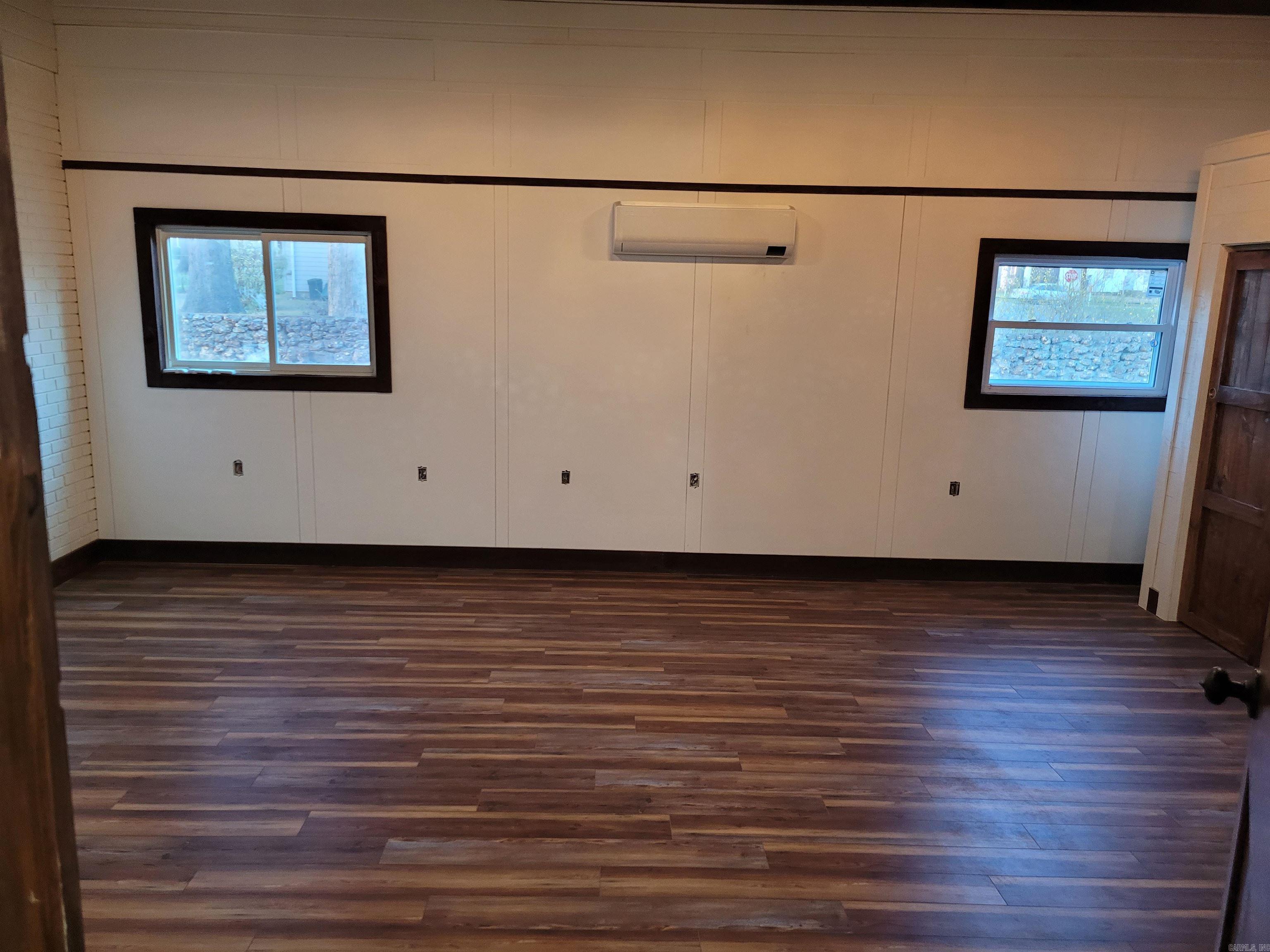 NEW NASHVILLE - Residential