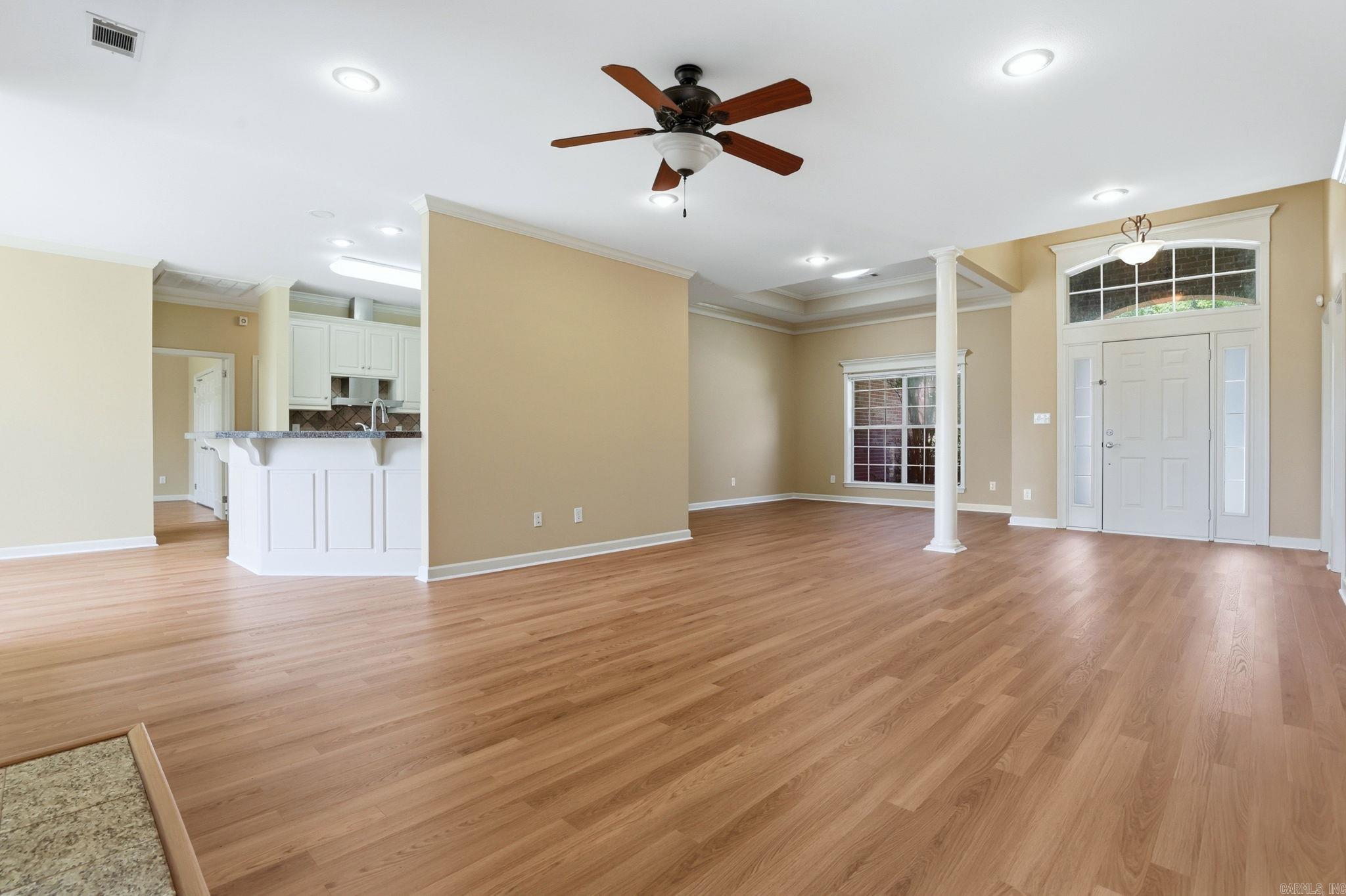 CAPITOL LAKES ESTATES - Residential