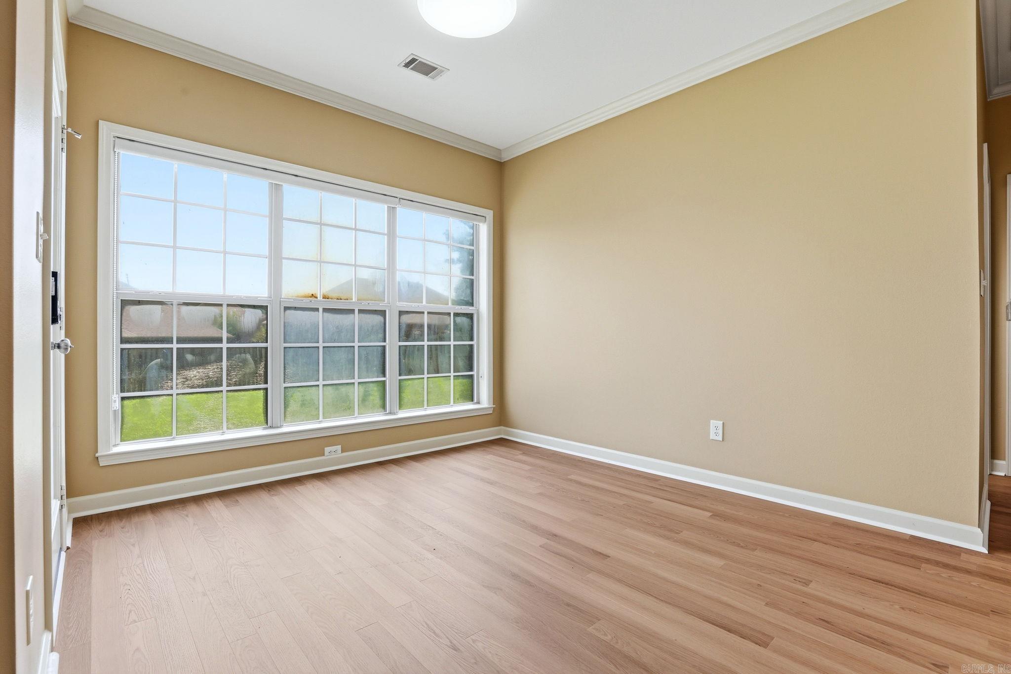 CAPITOL LAKES ESTATES - Residential