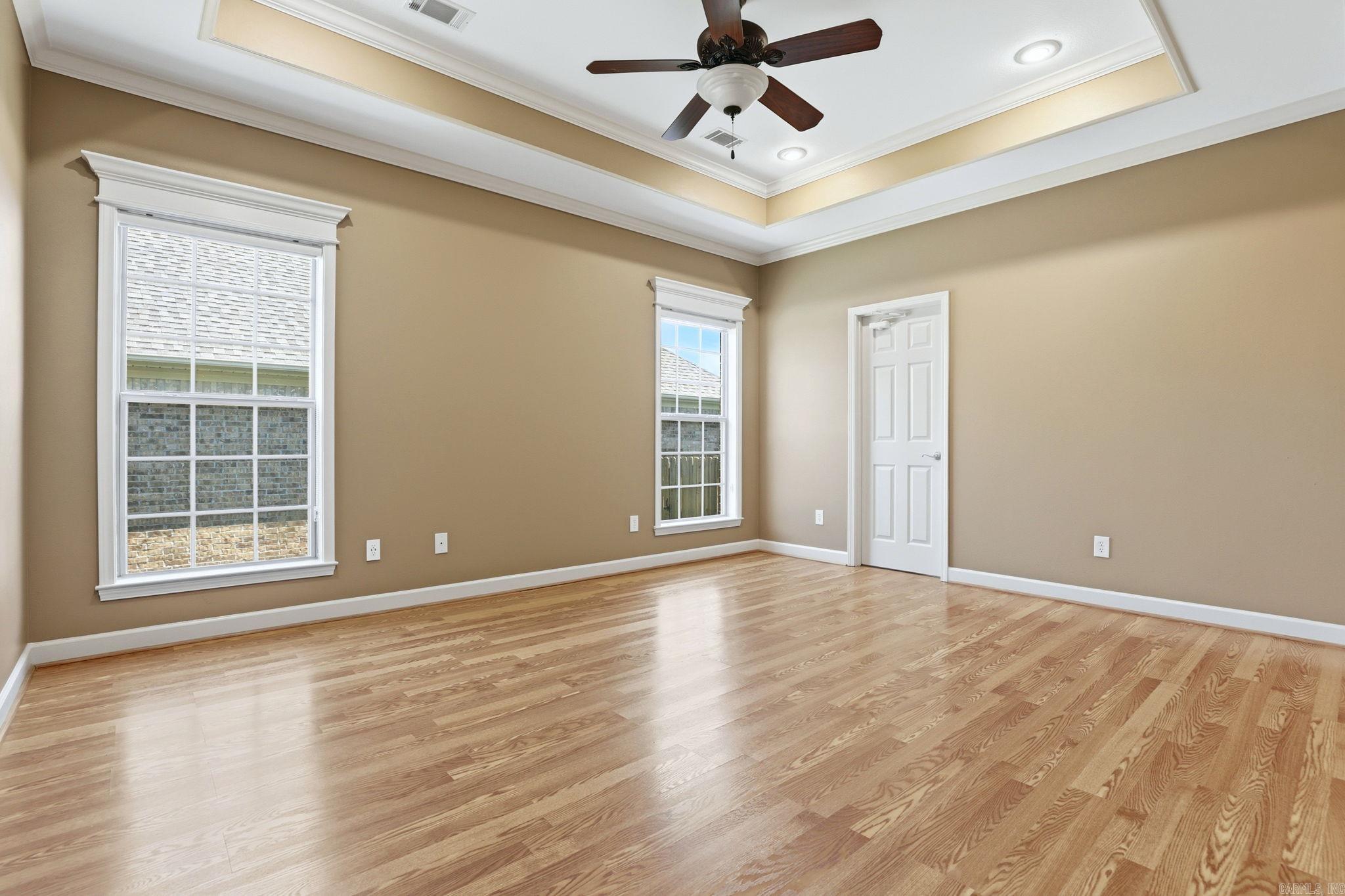 CAPITOL LAKES ESTATES - Residential