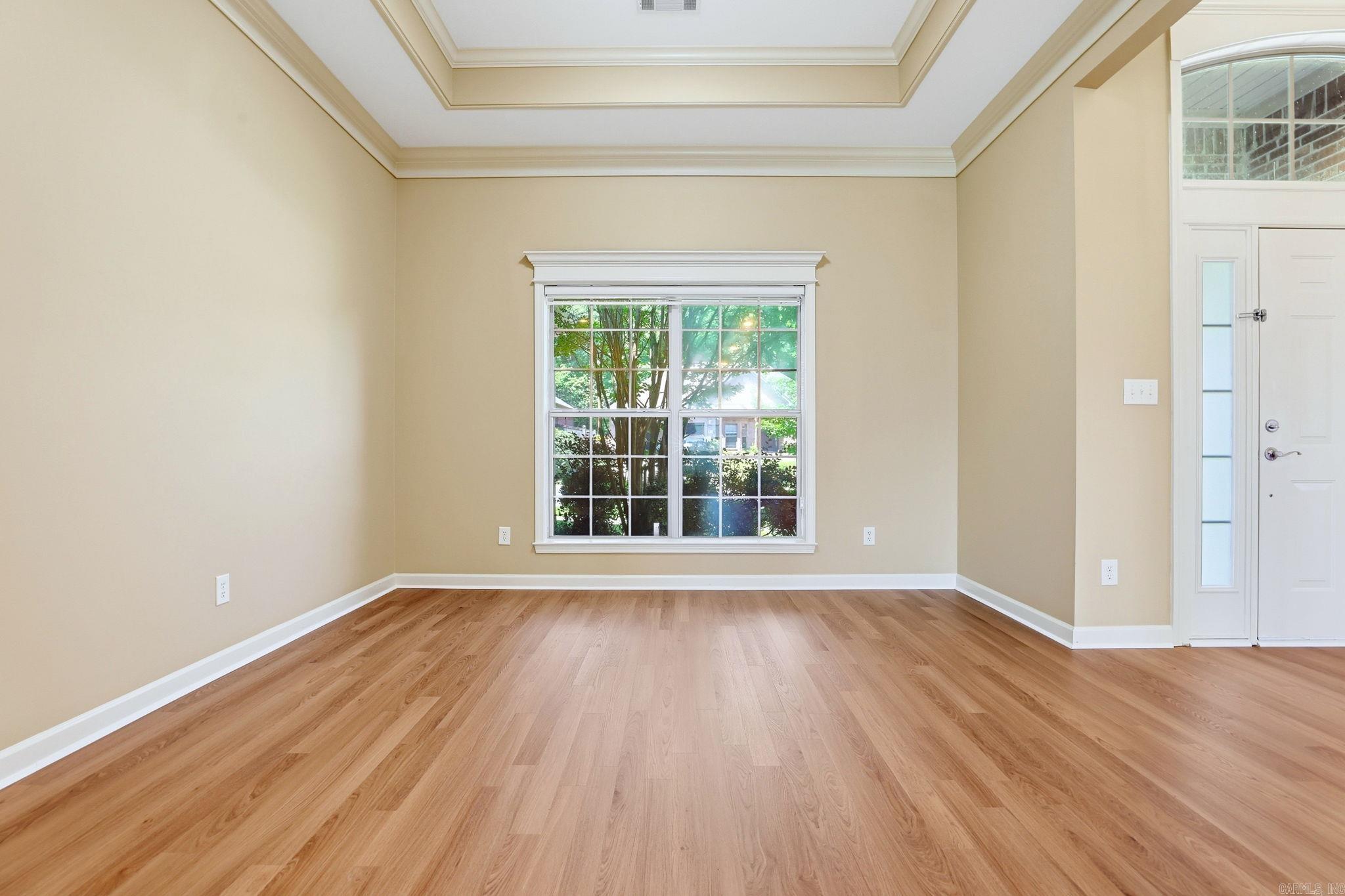 CAPITOL LAKES ESTATES - Residential