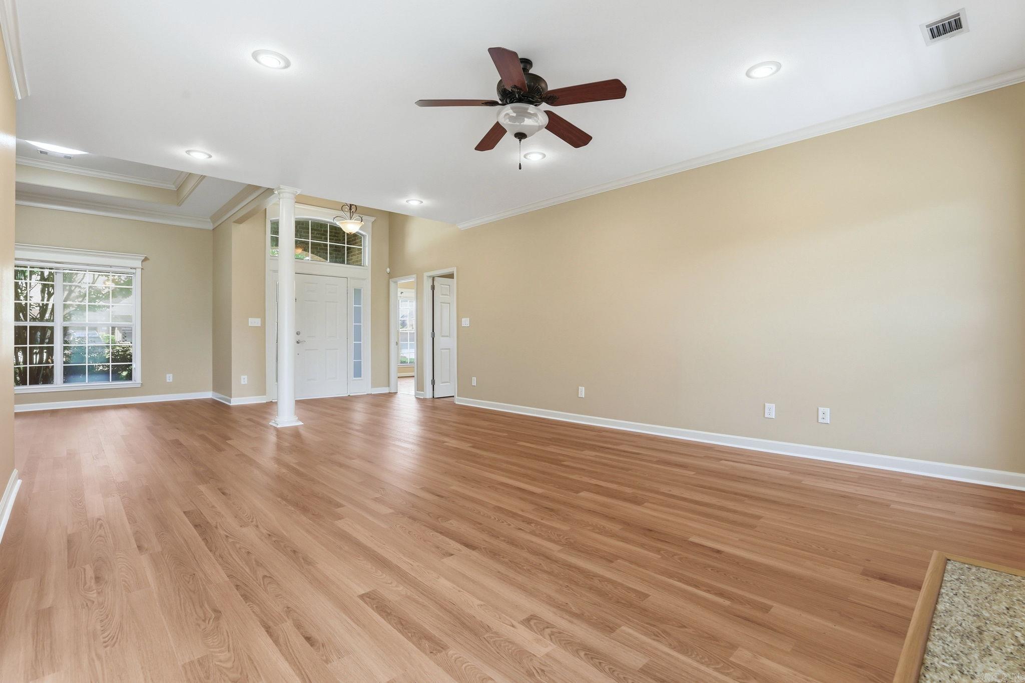 CAPITOL LAKES ESTATES - Residential