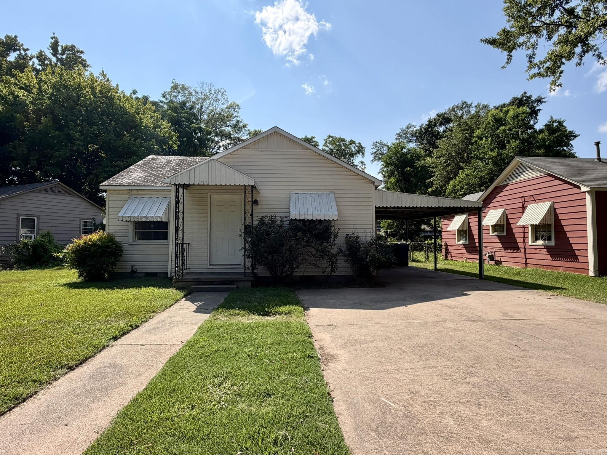 **Investment Opportunity!** This 2 bedroom/1 bathroom home is a great investment or fixer upper opportunity in Rose City just minutes away from the Rose City Community Center and McCain Mall. This home was previously rented for $650/month. Great investor or flip opportunity. This home just needs a little love and TLC!