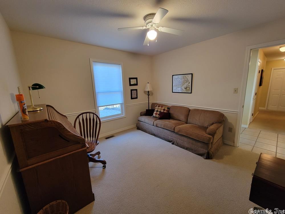 Crow 3rd - Residential