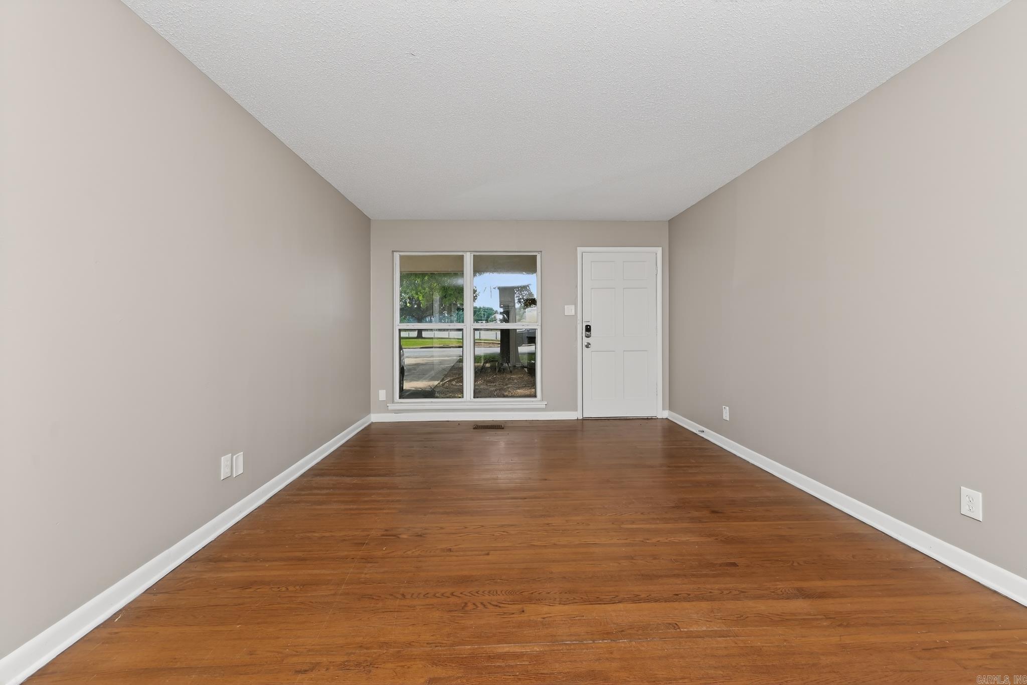 HAMILTON & BRACK - Residential