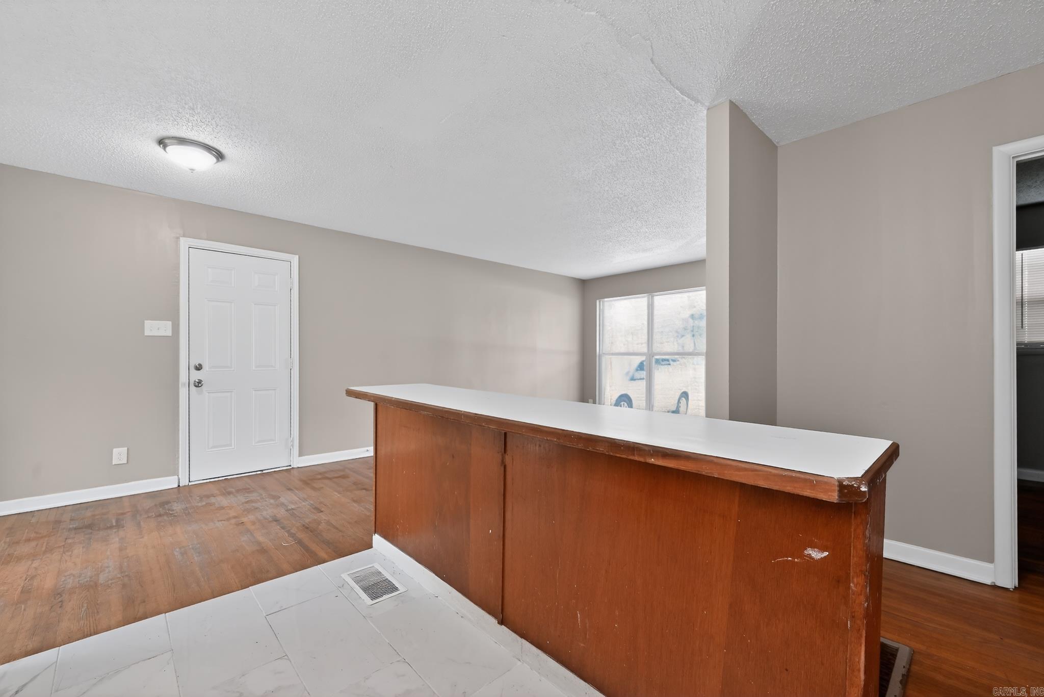 HAMILTON & BRACK - Residential