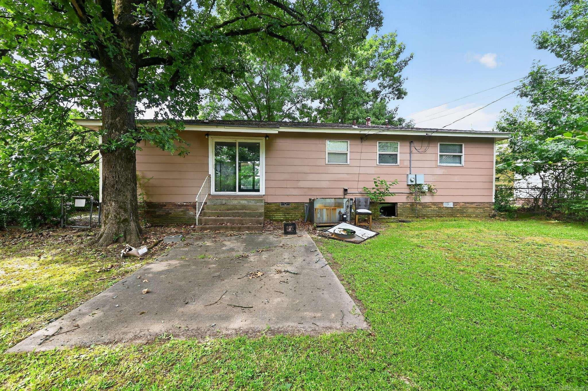 HAMILTON & BRACK - Residential