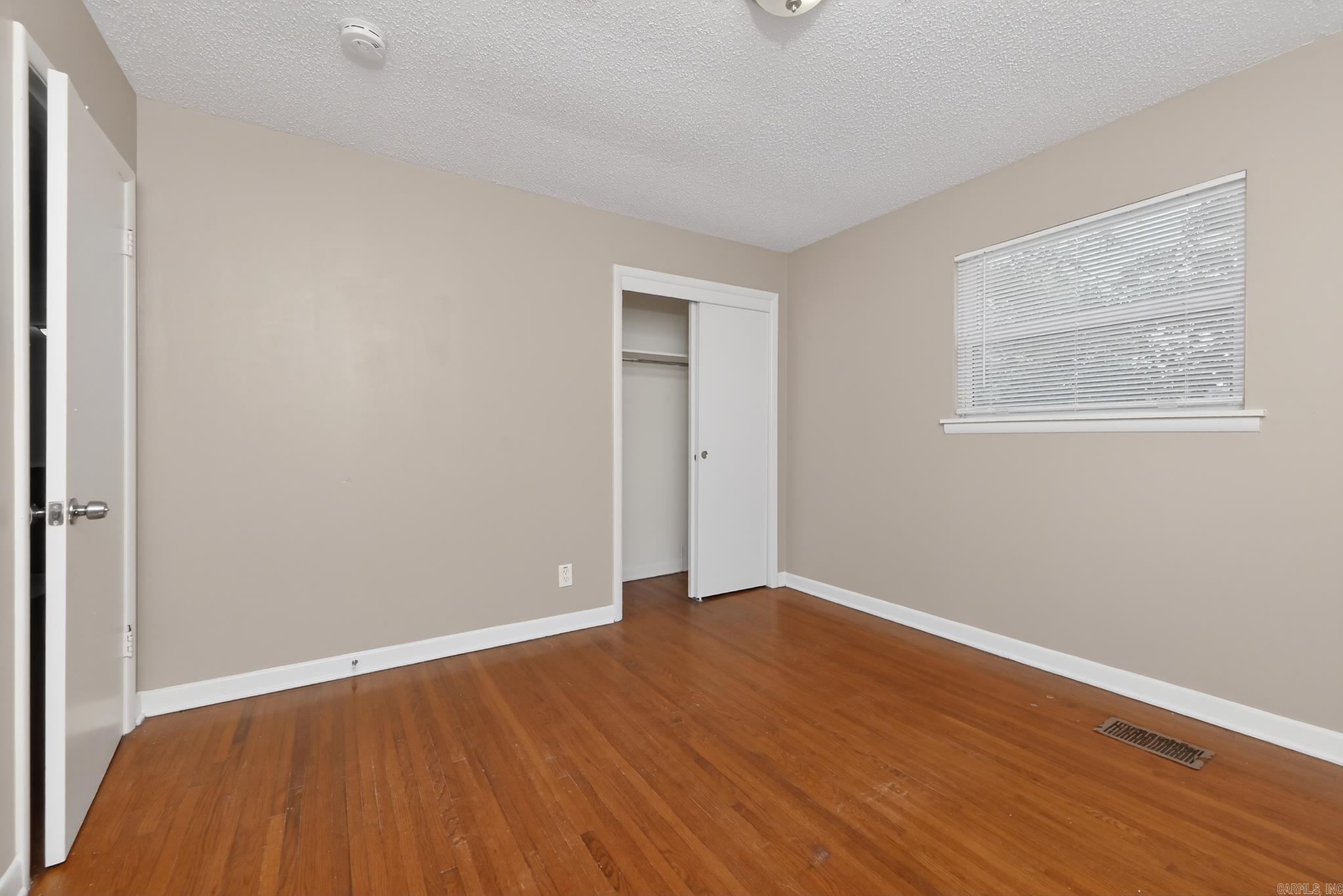 HAMILTON & BRACK - Residential