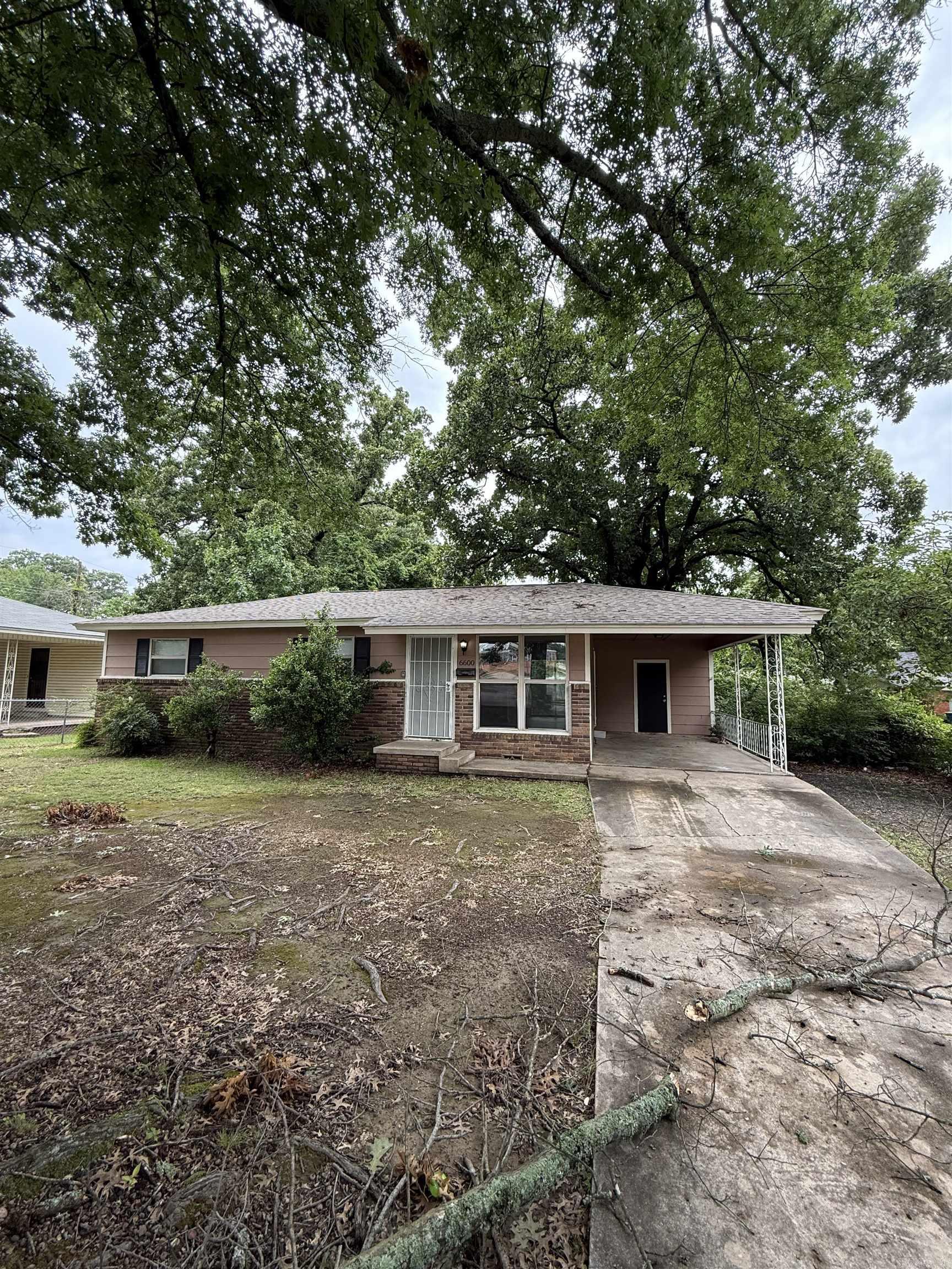 HAMILTON & BRACK - Residential