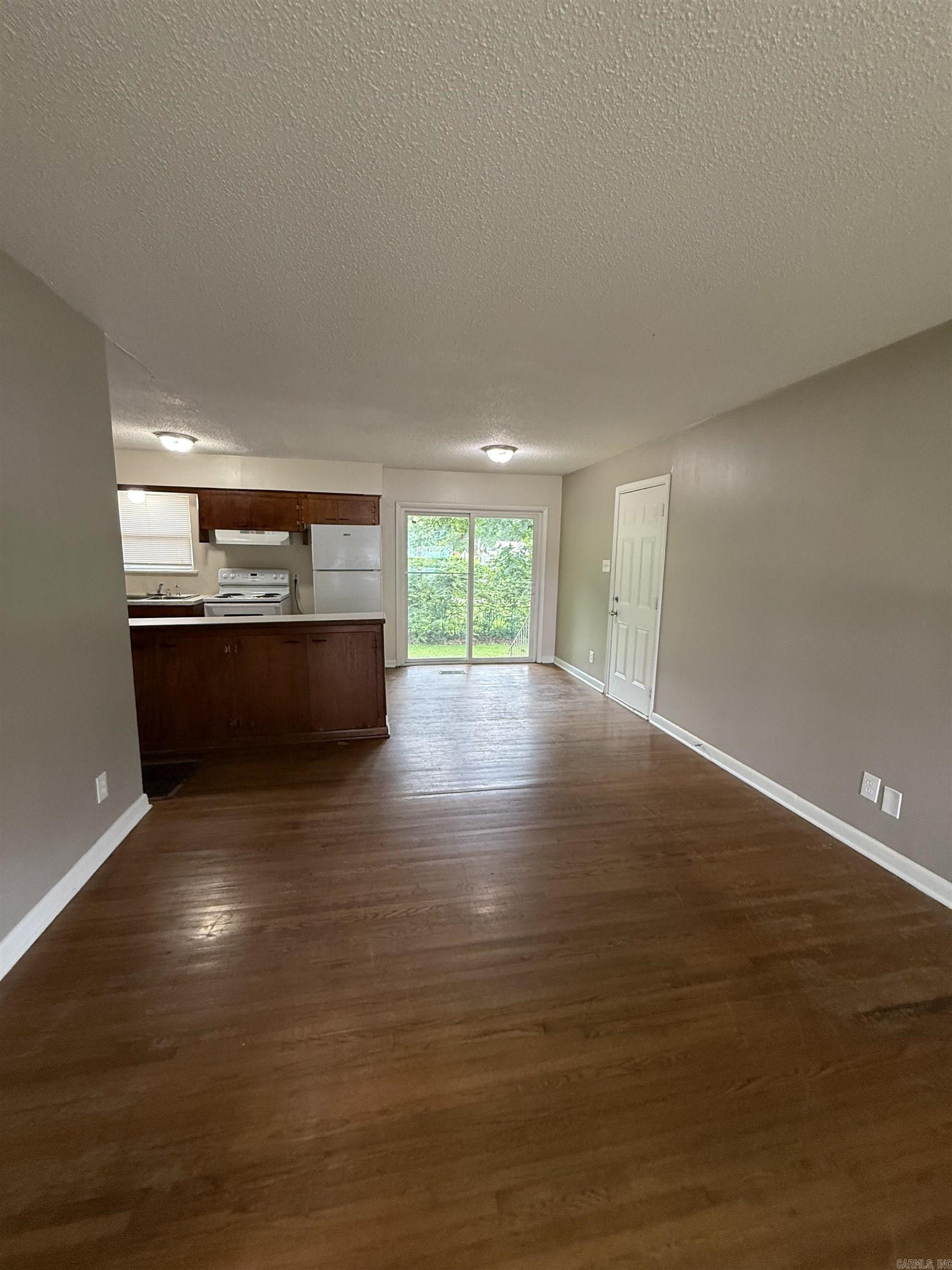 HAMILTON & BRACK - Residential