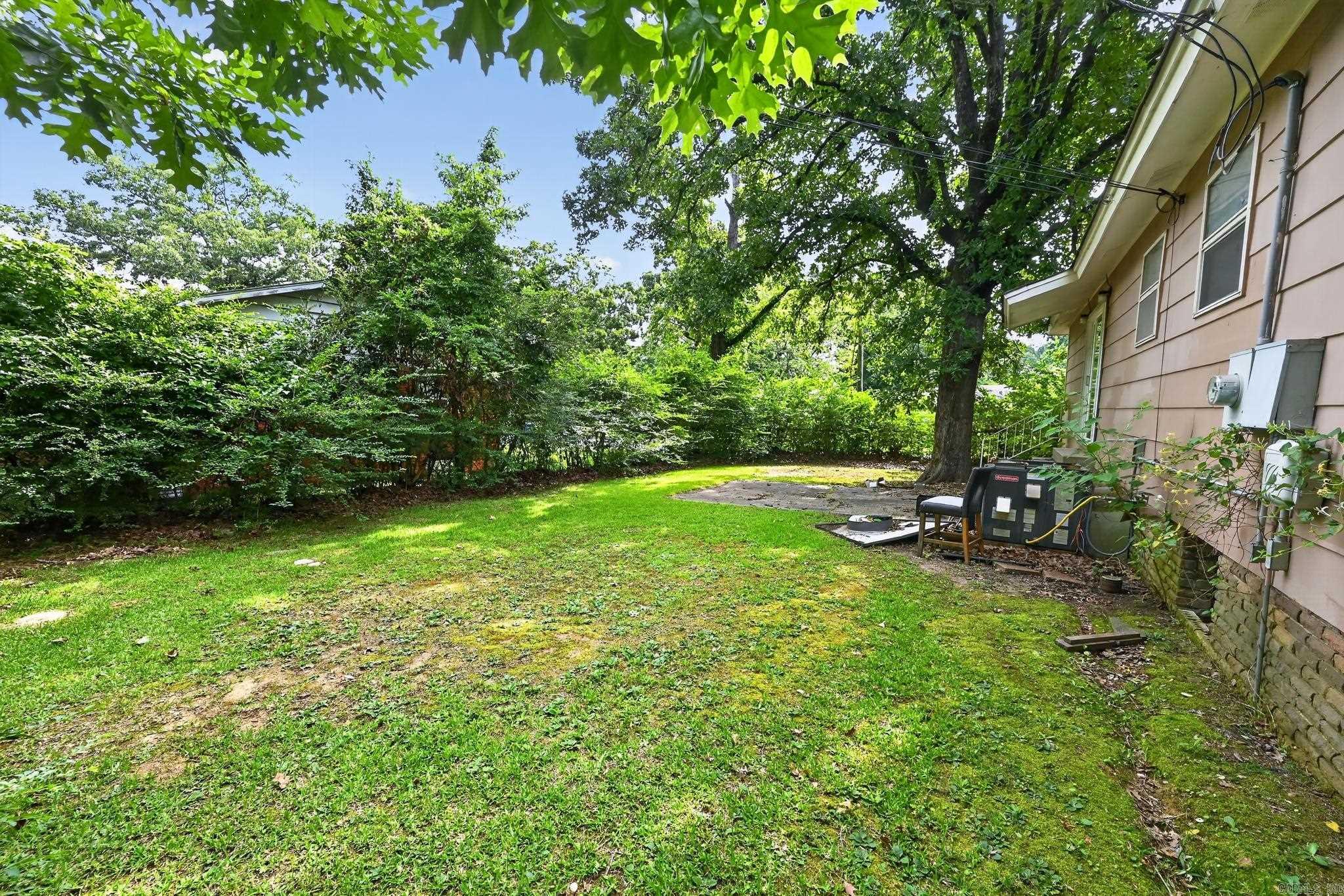HAMILTON & BRACK - Residential
