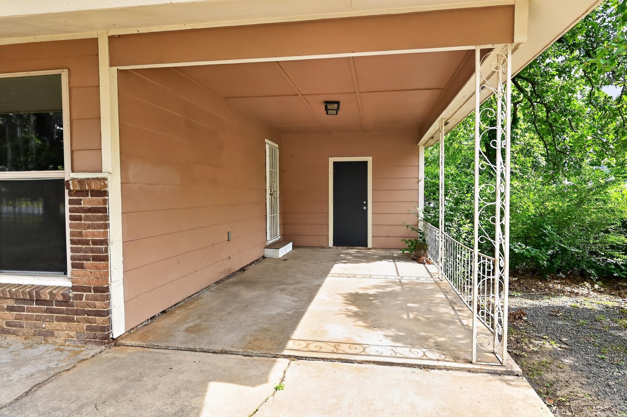 HAMILTON & BRACK - Residential