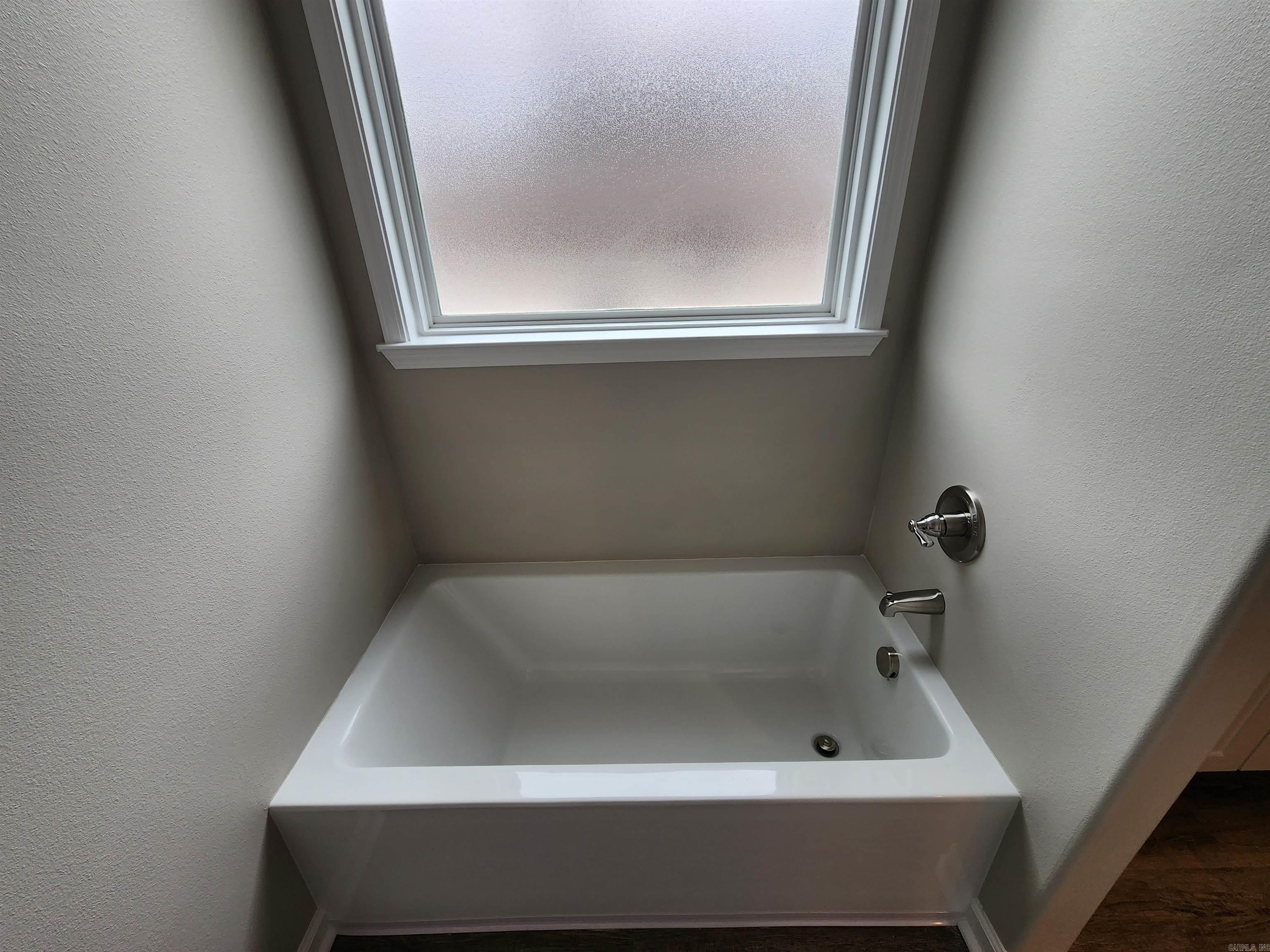 Diamondhead J - Residential Lease
