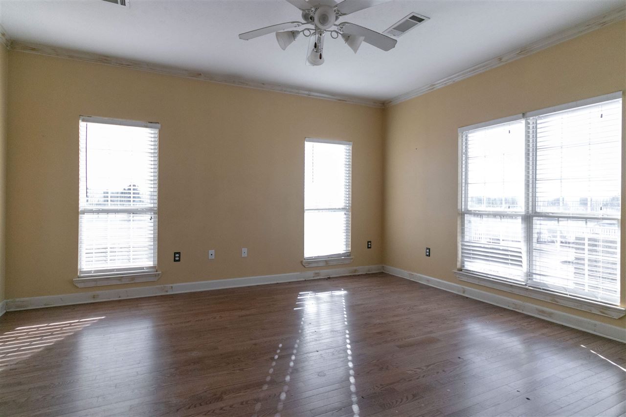 MEADOW BROOK ACRES - Residential