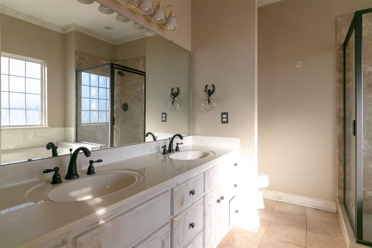 MEADOW BROOK ACRES - Residential