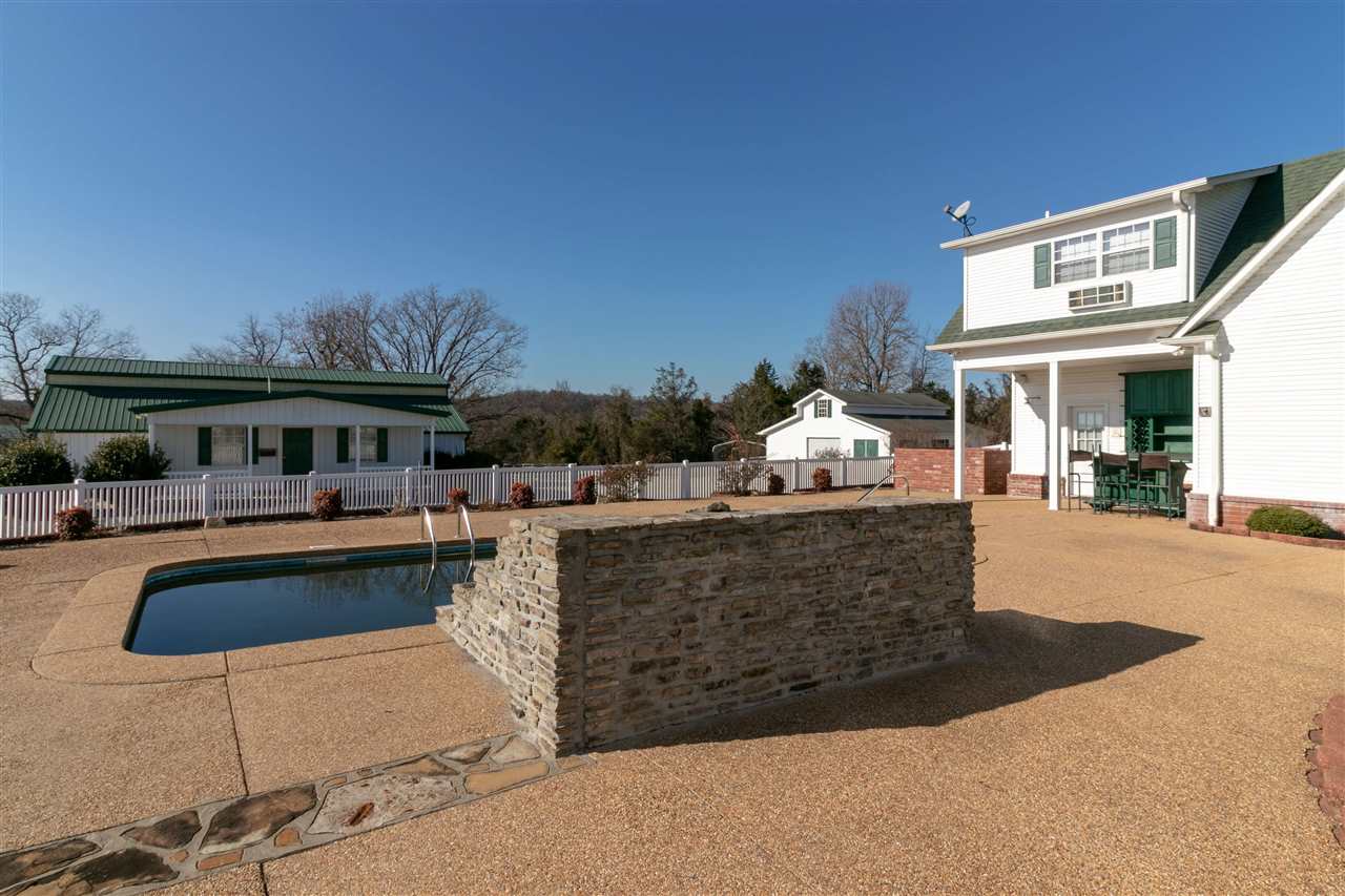 MEADOW BROOK ACRES - Residential