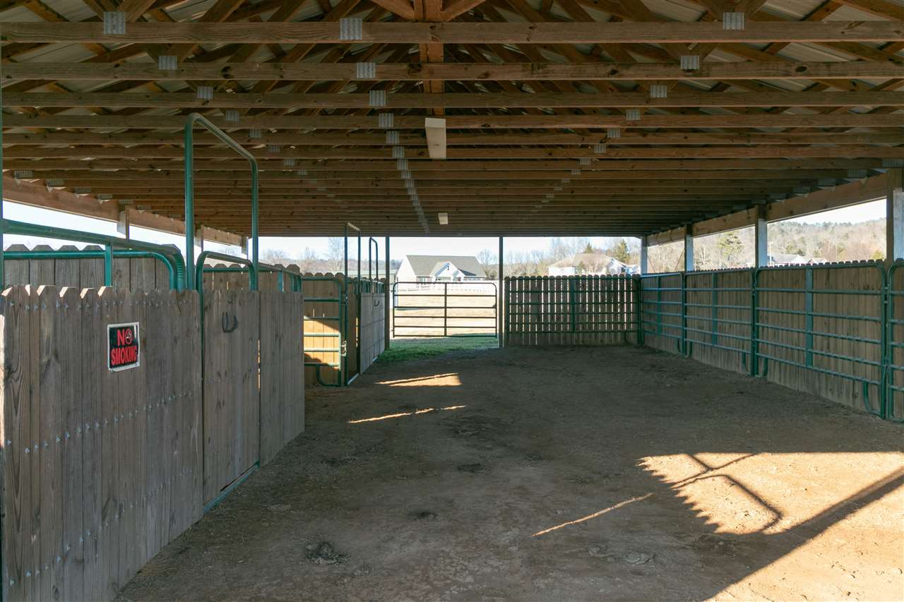 MEADOW BROOK ACRES - Residential