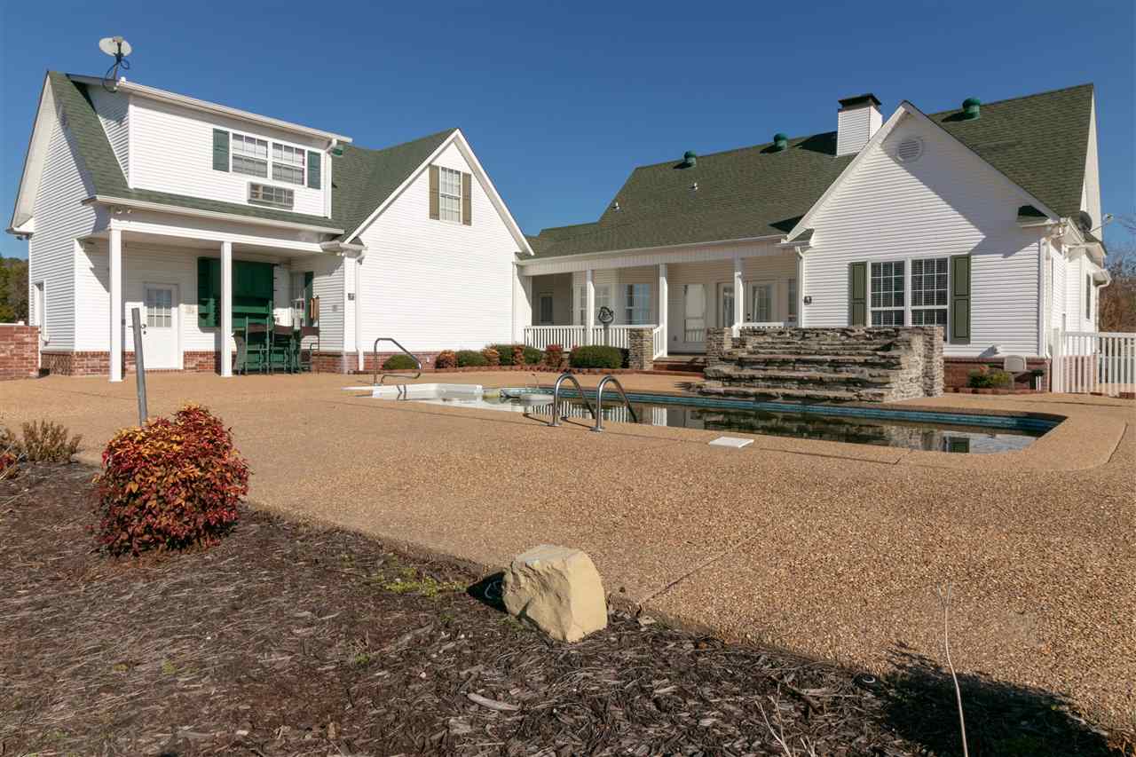 MEADOW BROOK ACRES - Residential