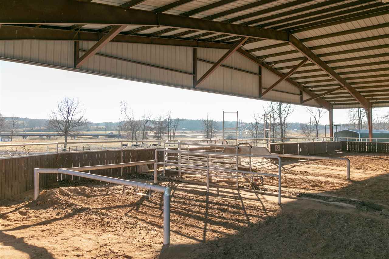 MEADOW BROOK ACRES - Residential