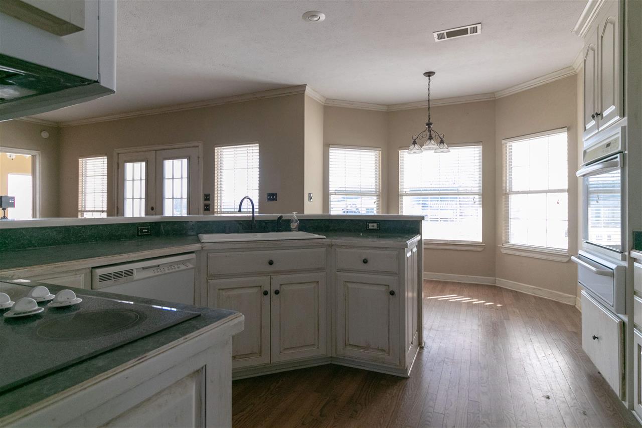 MEADOW BROOK ACRES - Residential
