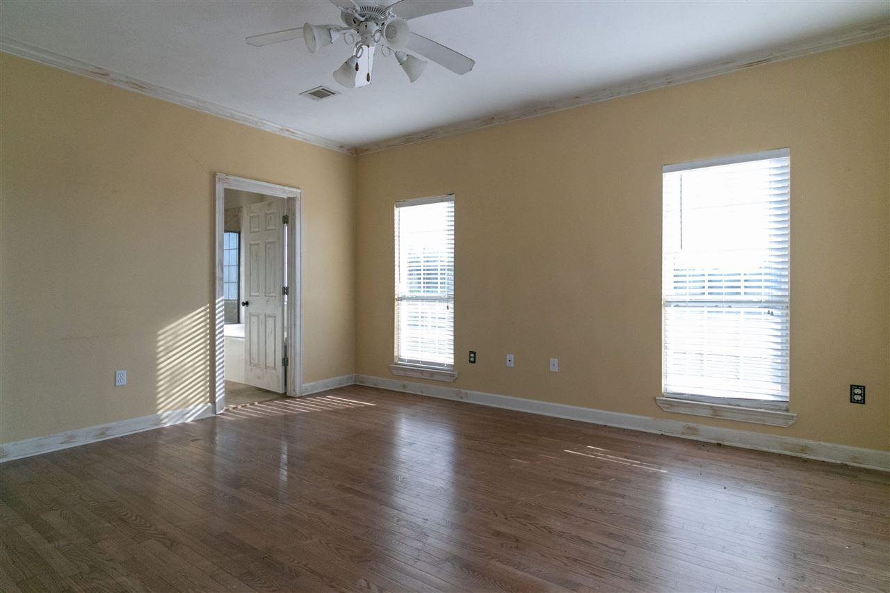 MEADOW BROOK ACRES - Residential