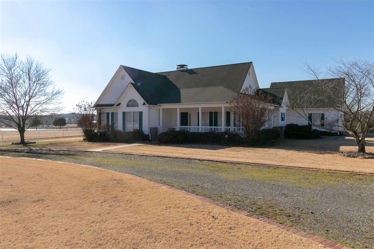 MEADOW BROOK ACRES - Residential