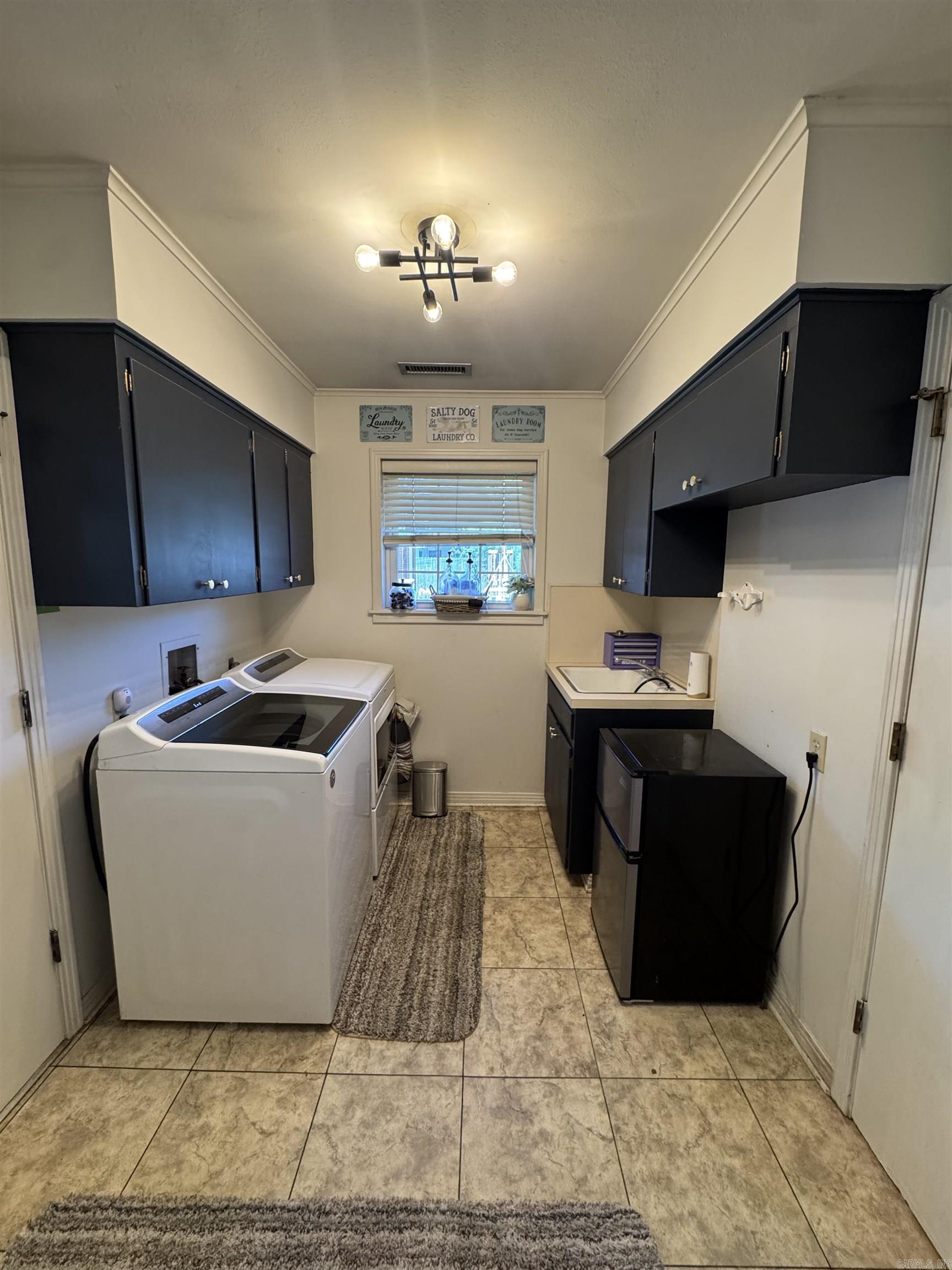 COKER HAMPTON - Residential