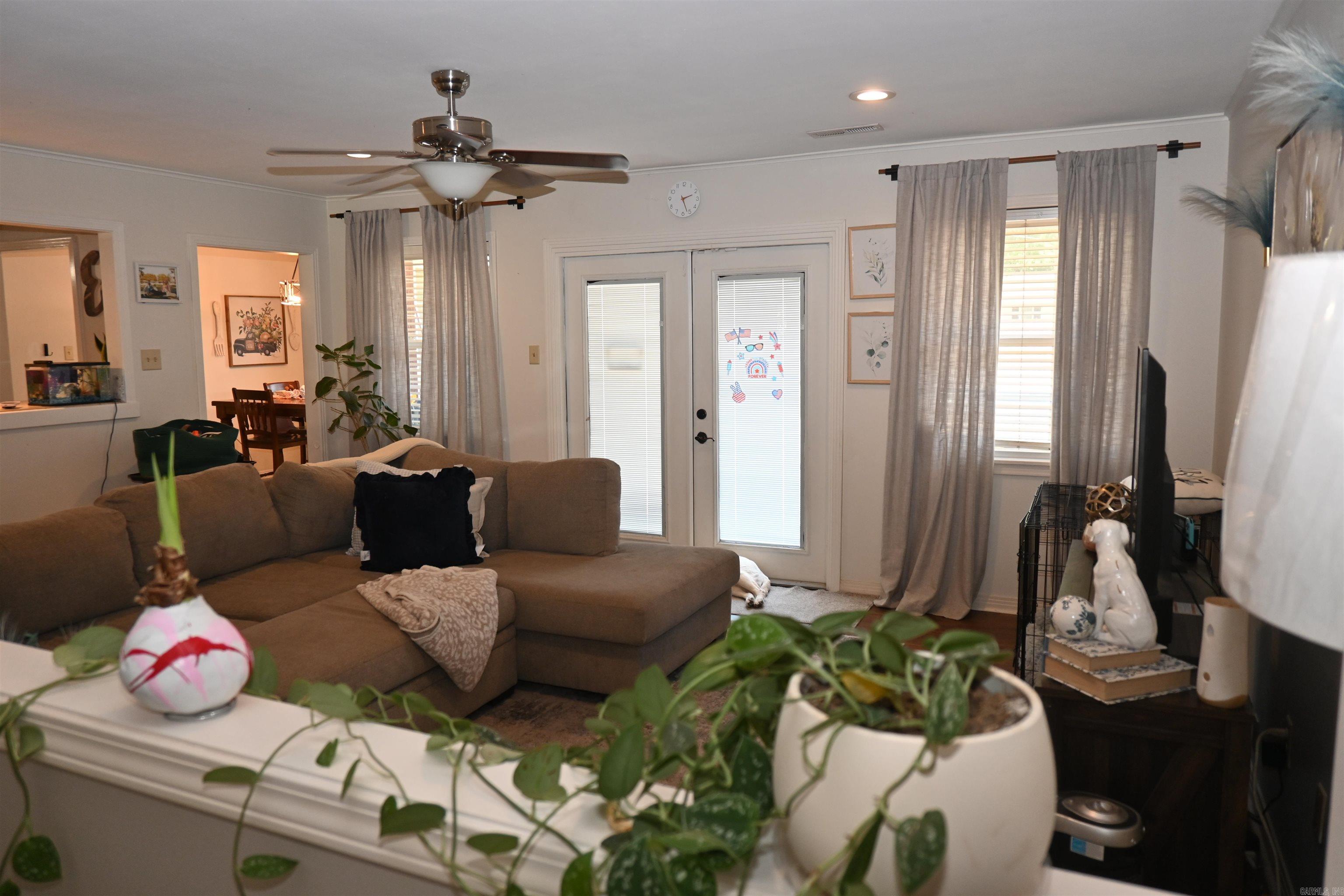 COKER HAMPTON - Residential