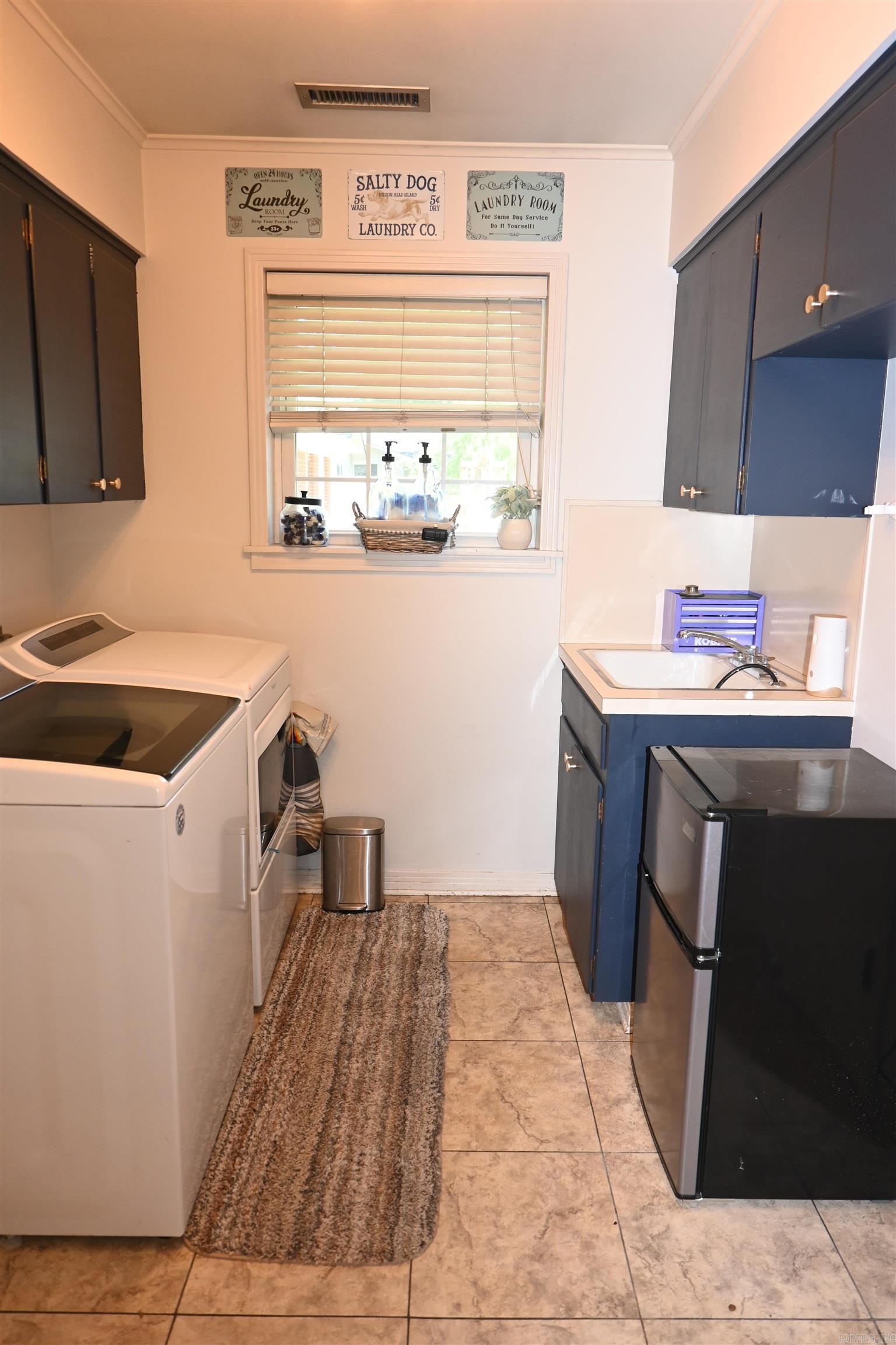 COKER HAMPTON - Residential