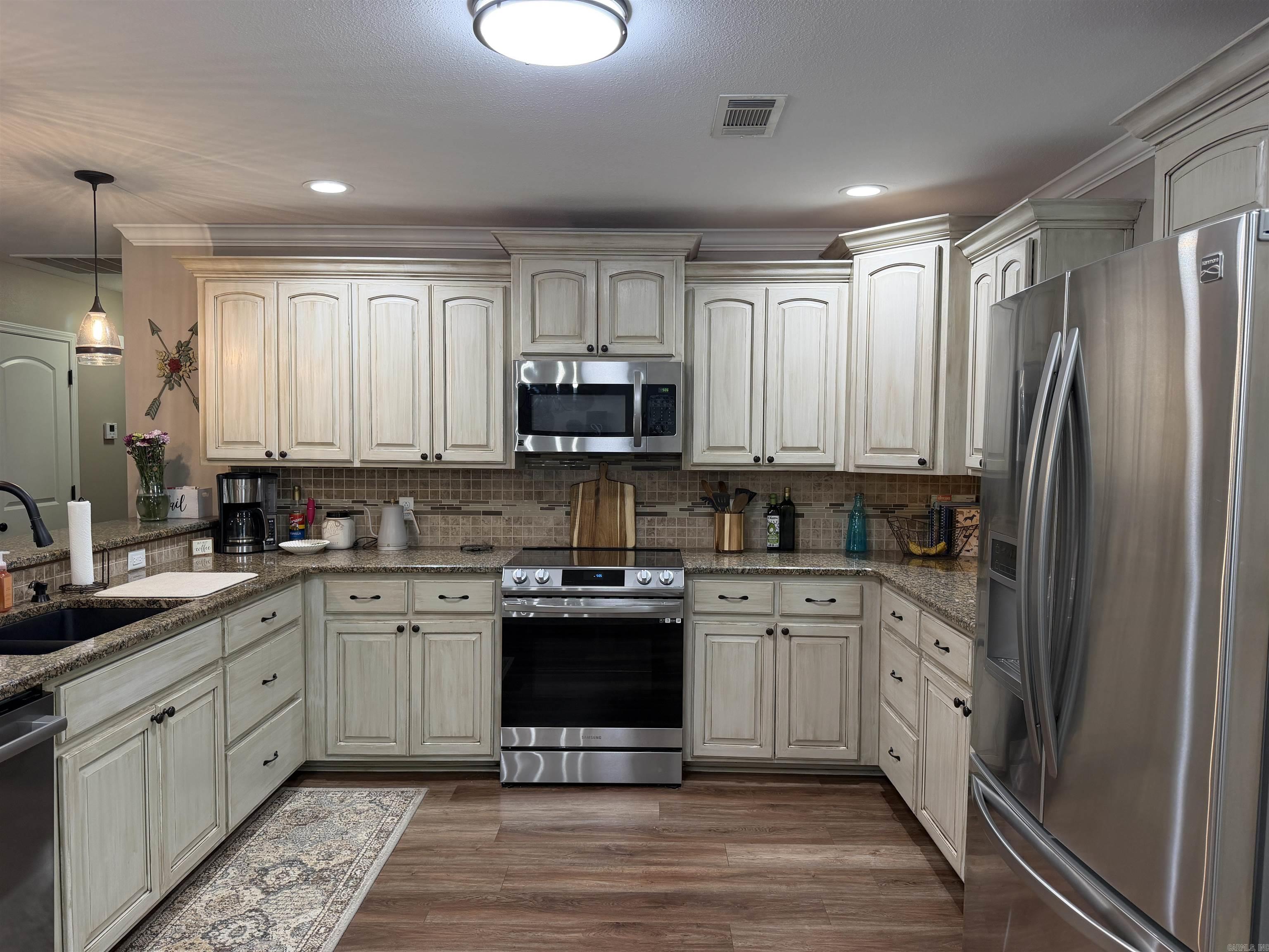 Regal Oaks Phase III - Residential