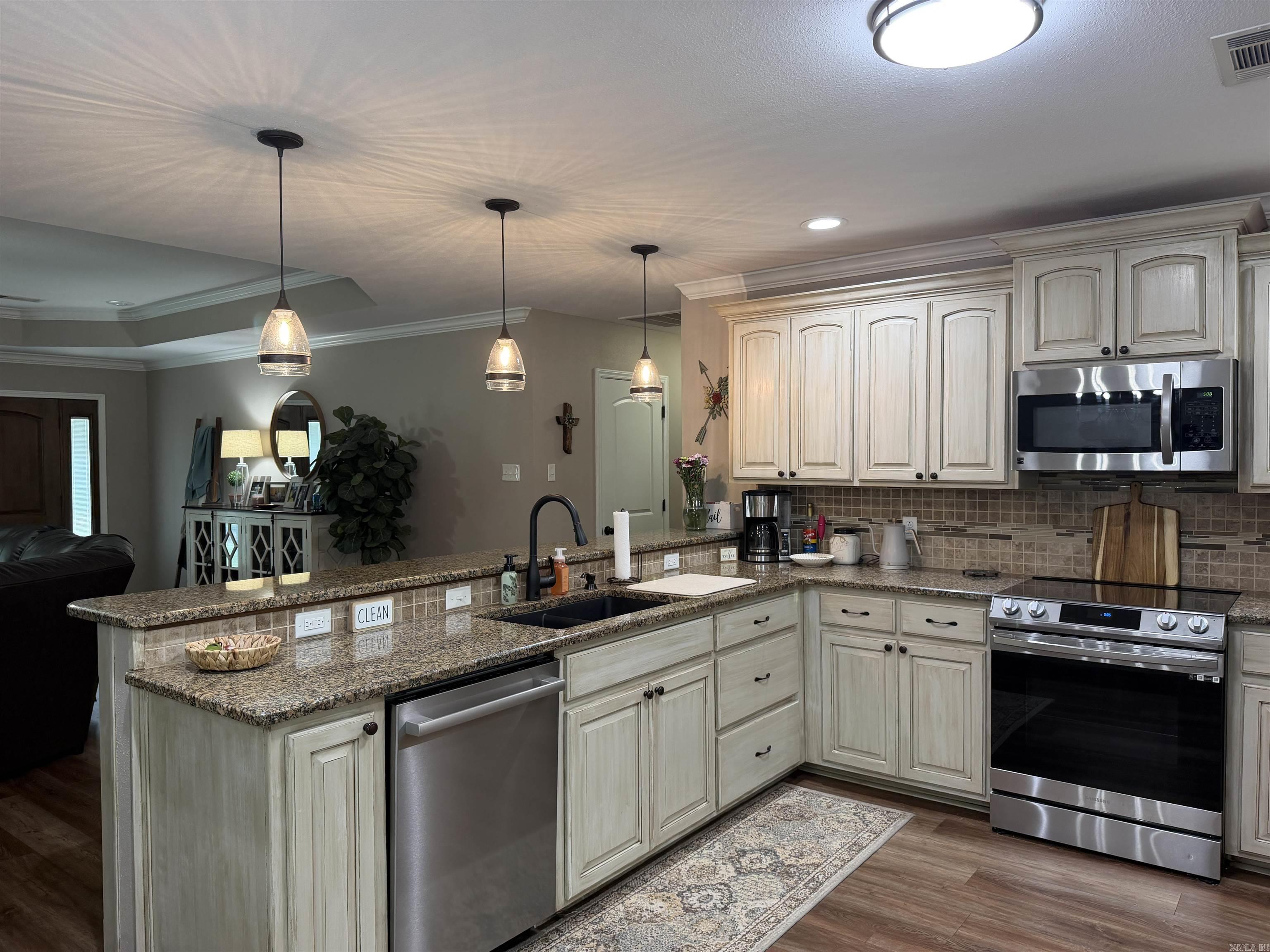 Regal Oaks Phase III - Residential