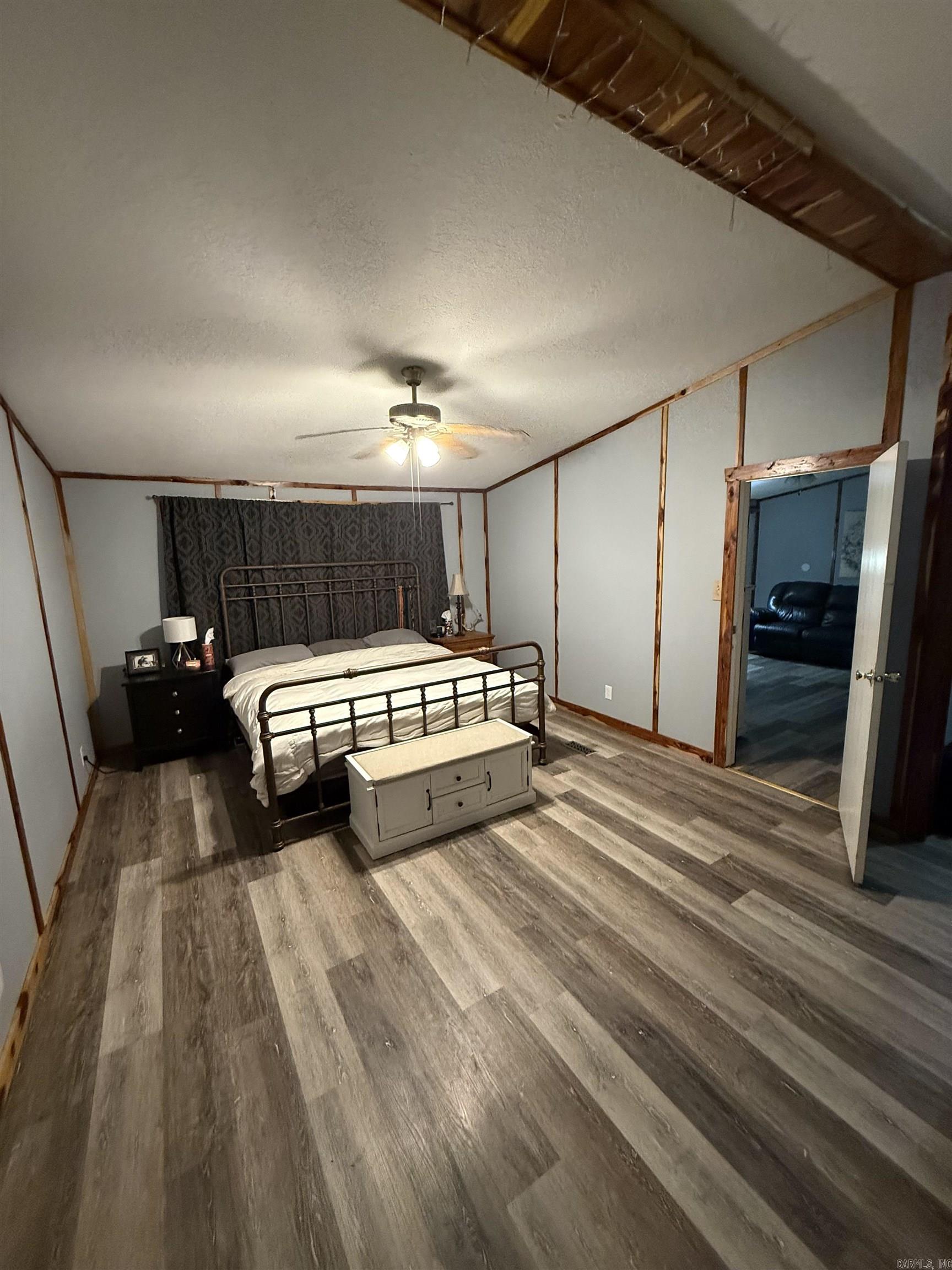 GENTLE ACRES - Residential
