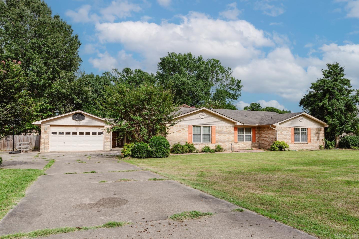 CADDO ACRES - Residential