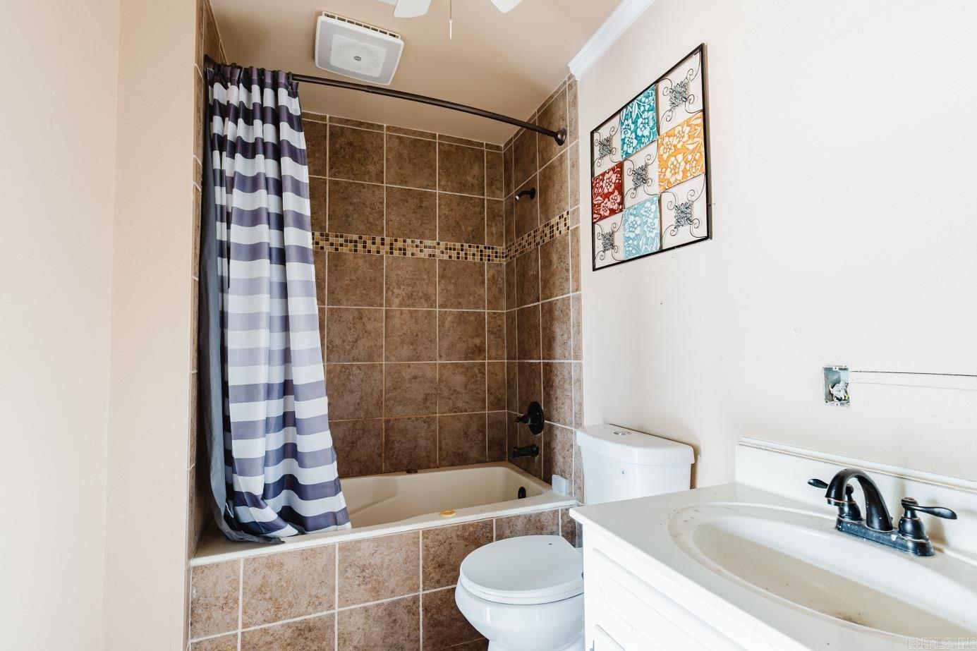 CADDO ACRES - Residential