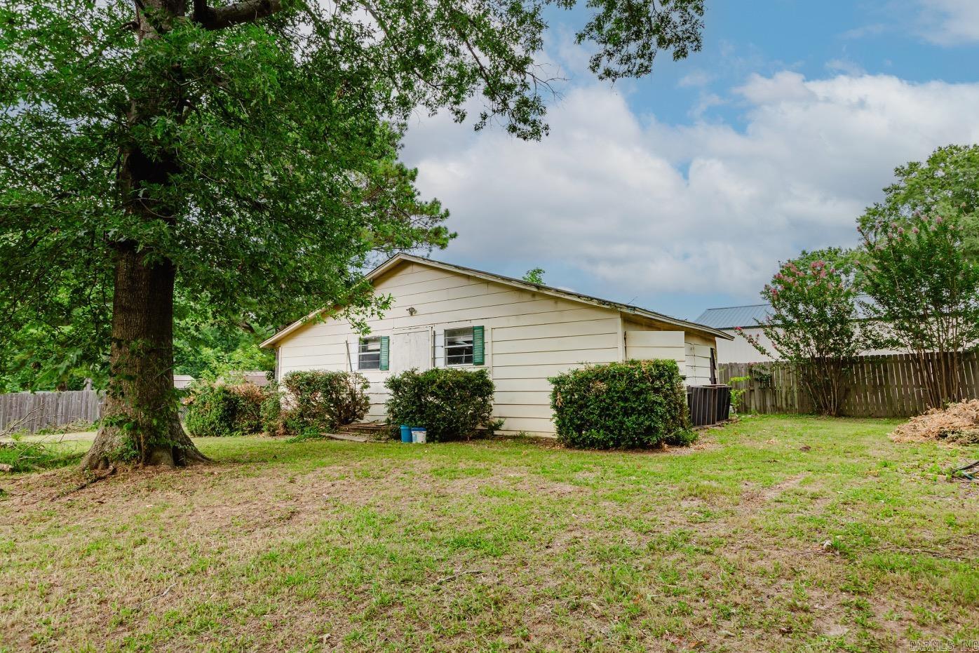 CADDO ACRES - Residential
