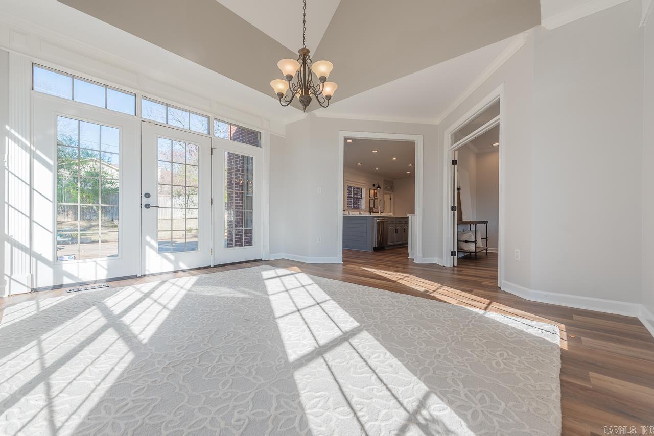 LONGLEA - Residential