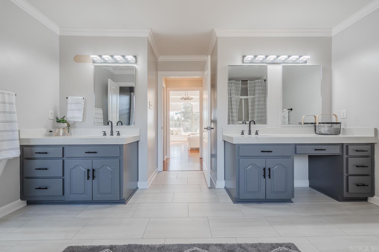 LONGLEA - Residential