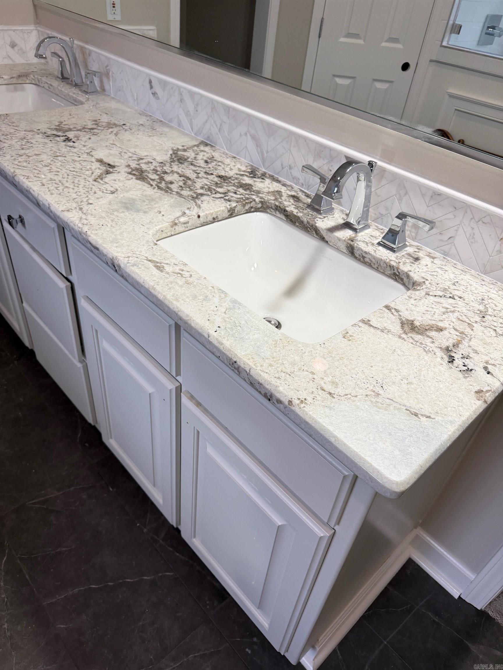 Carriage Creek - Residential Lease