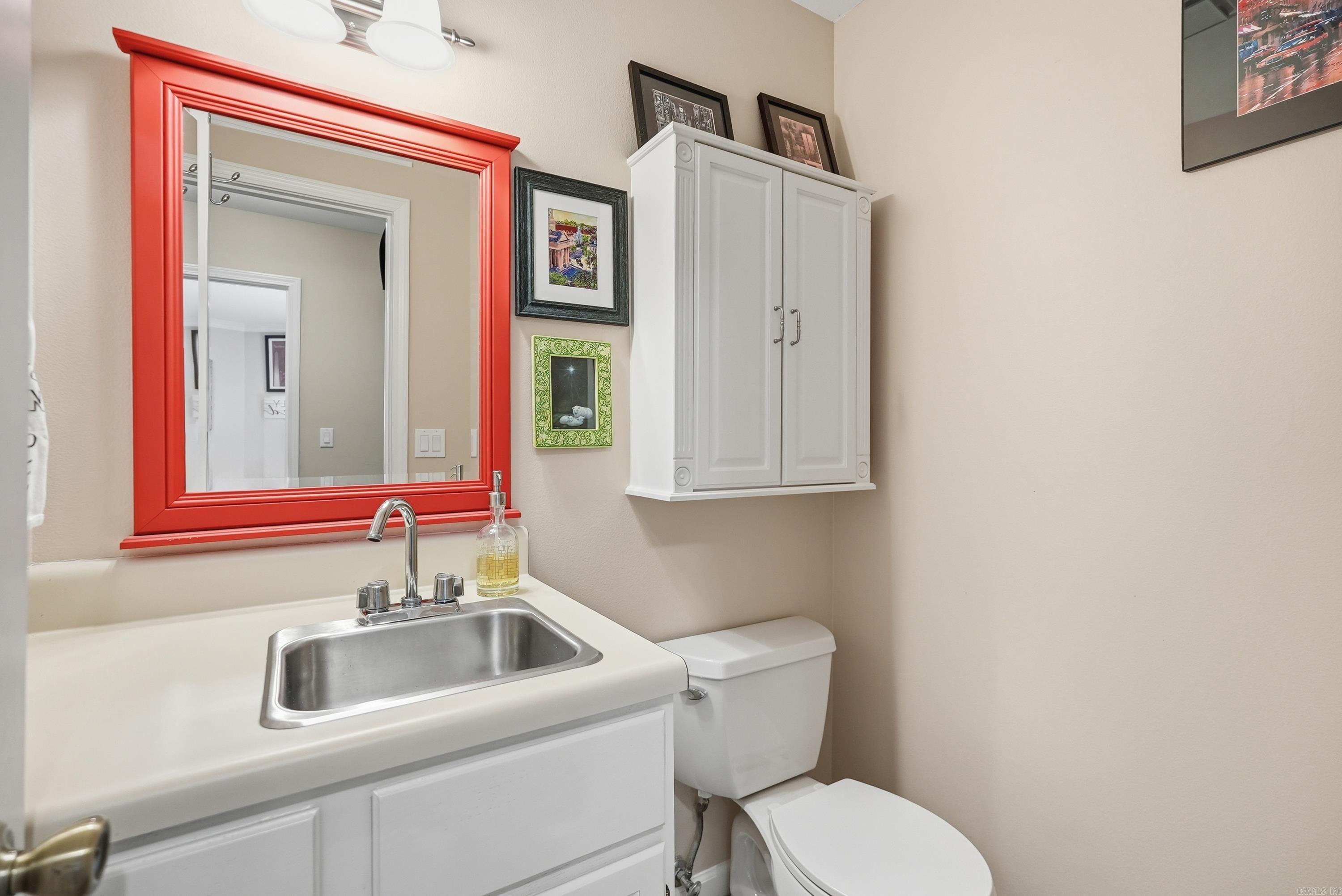 PICKWICKET CORNER - Residential