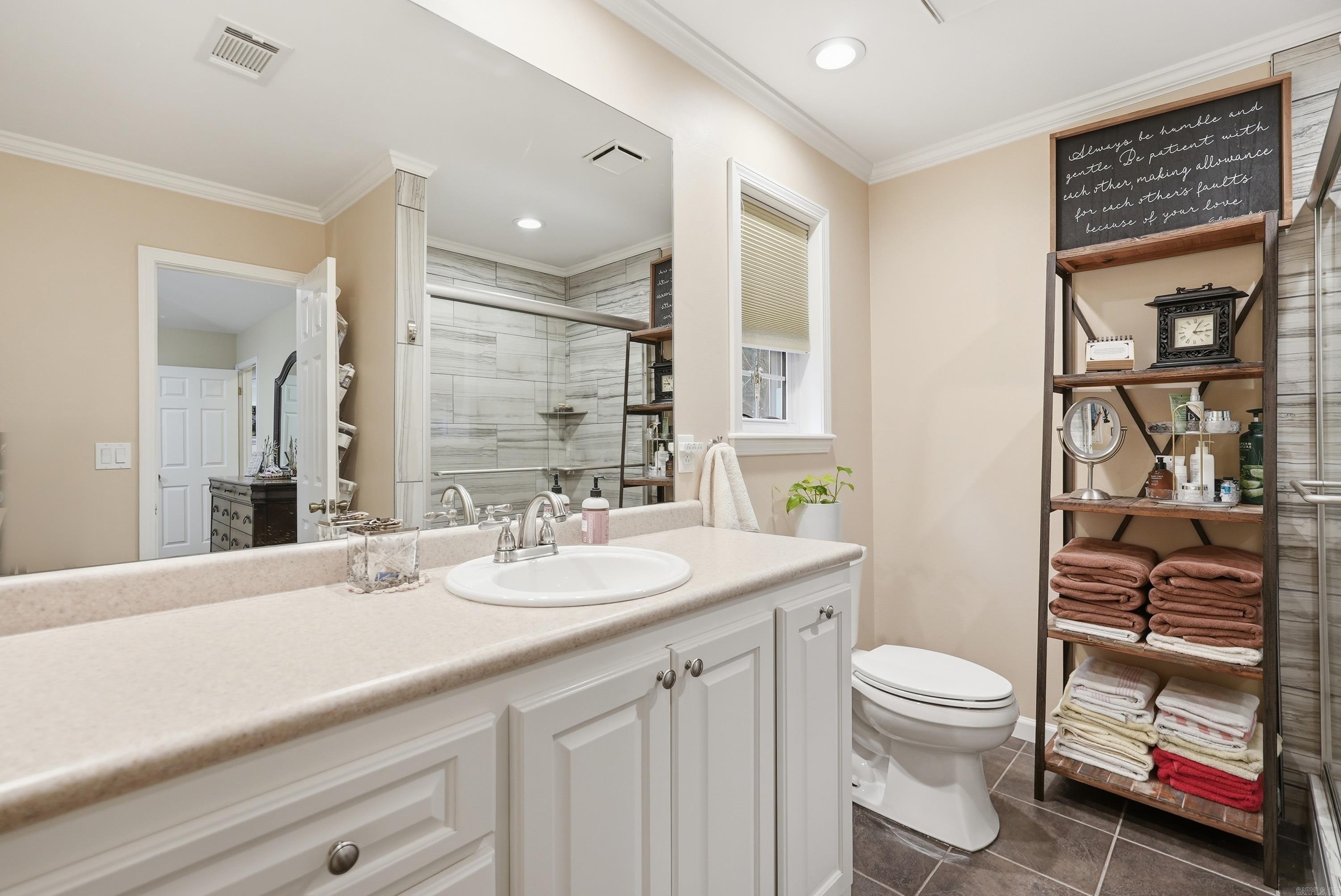 PICKWICKET CORNER - Residential