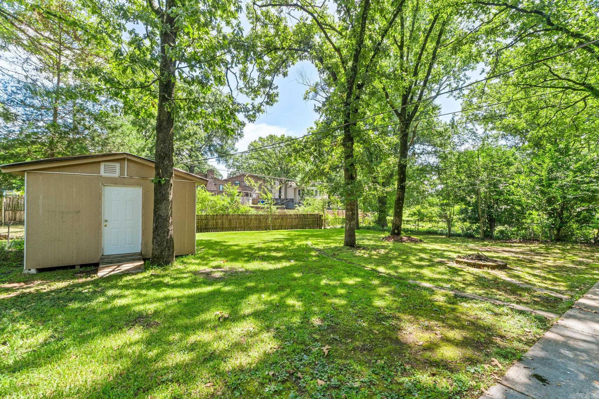 INDIAN HILLS - Residential