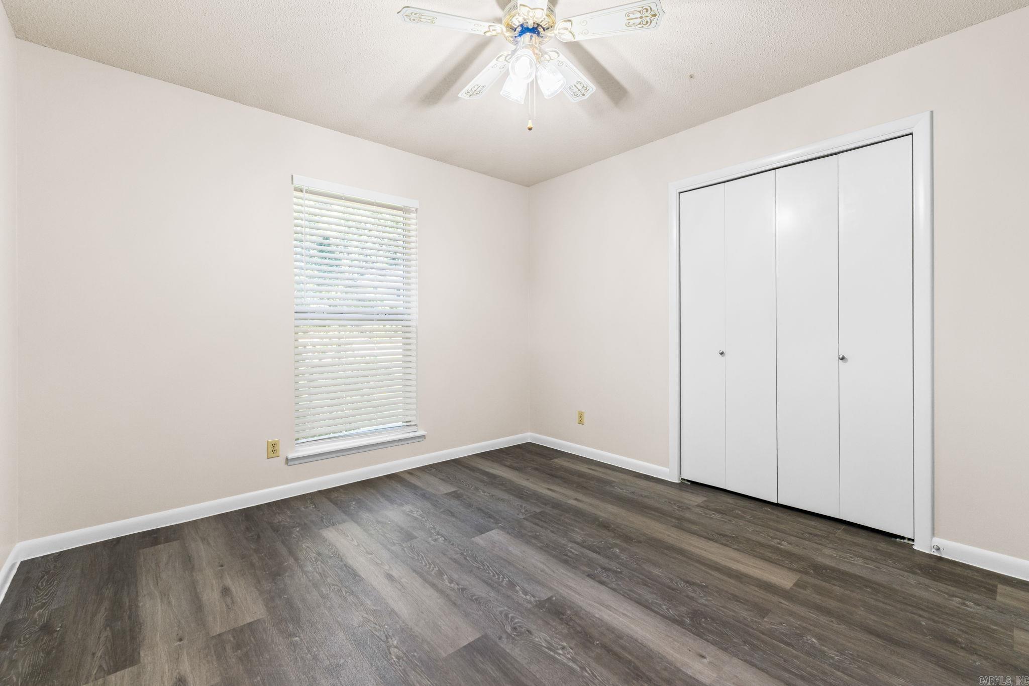 INDIAN HILLS - Residential