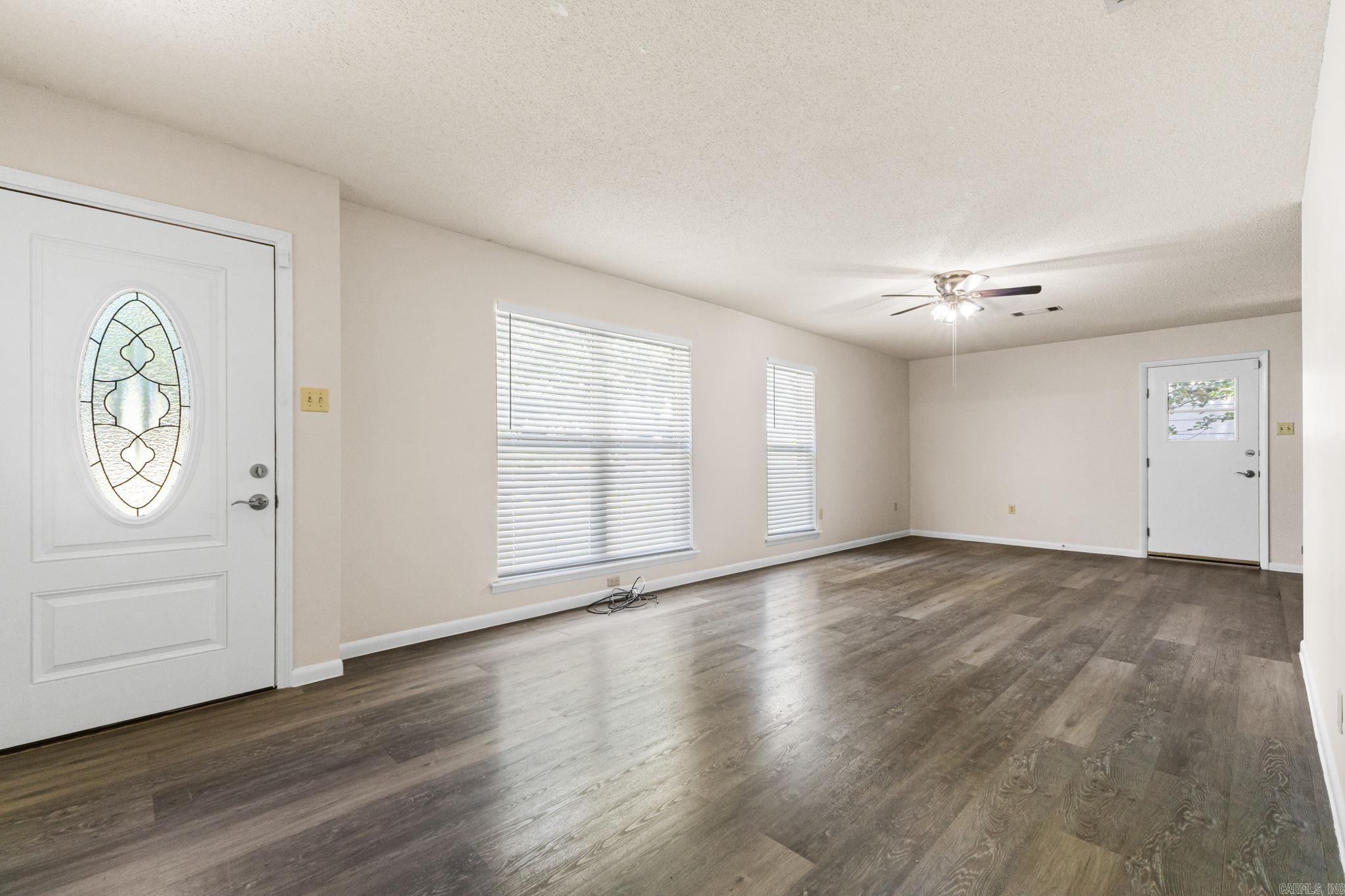 INDIAN HILLS - Residential