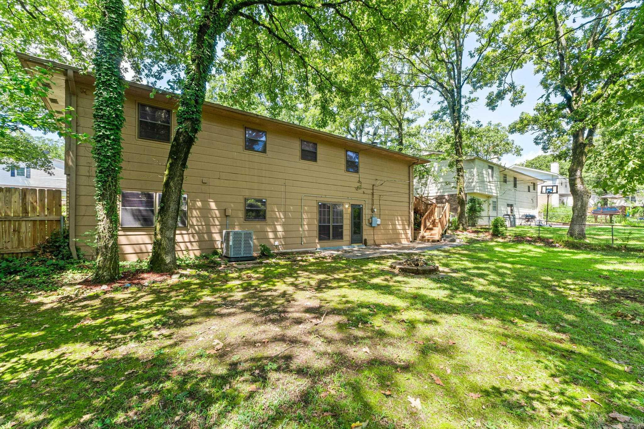 INDIAN HILLS - Residential