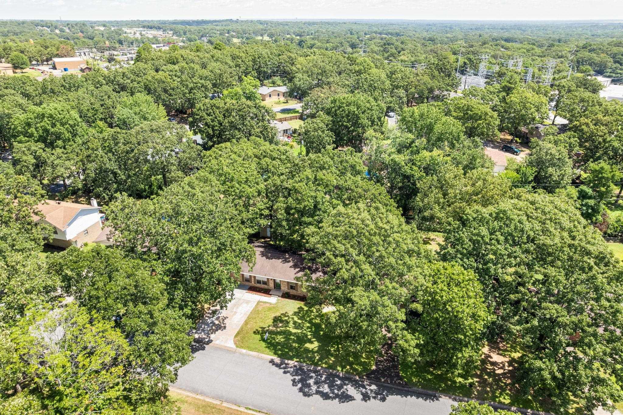 INDIAN HILLS - Residential