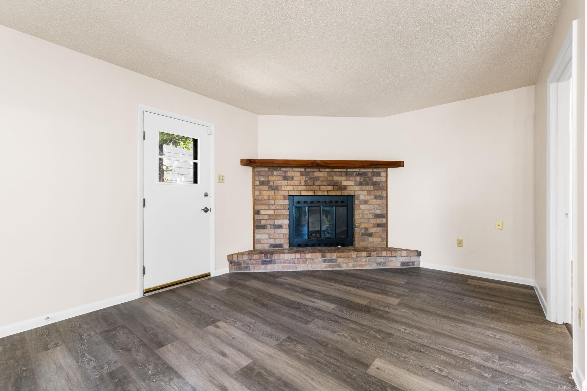 INDIAN HILLS - Residential